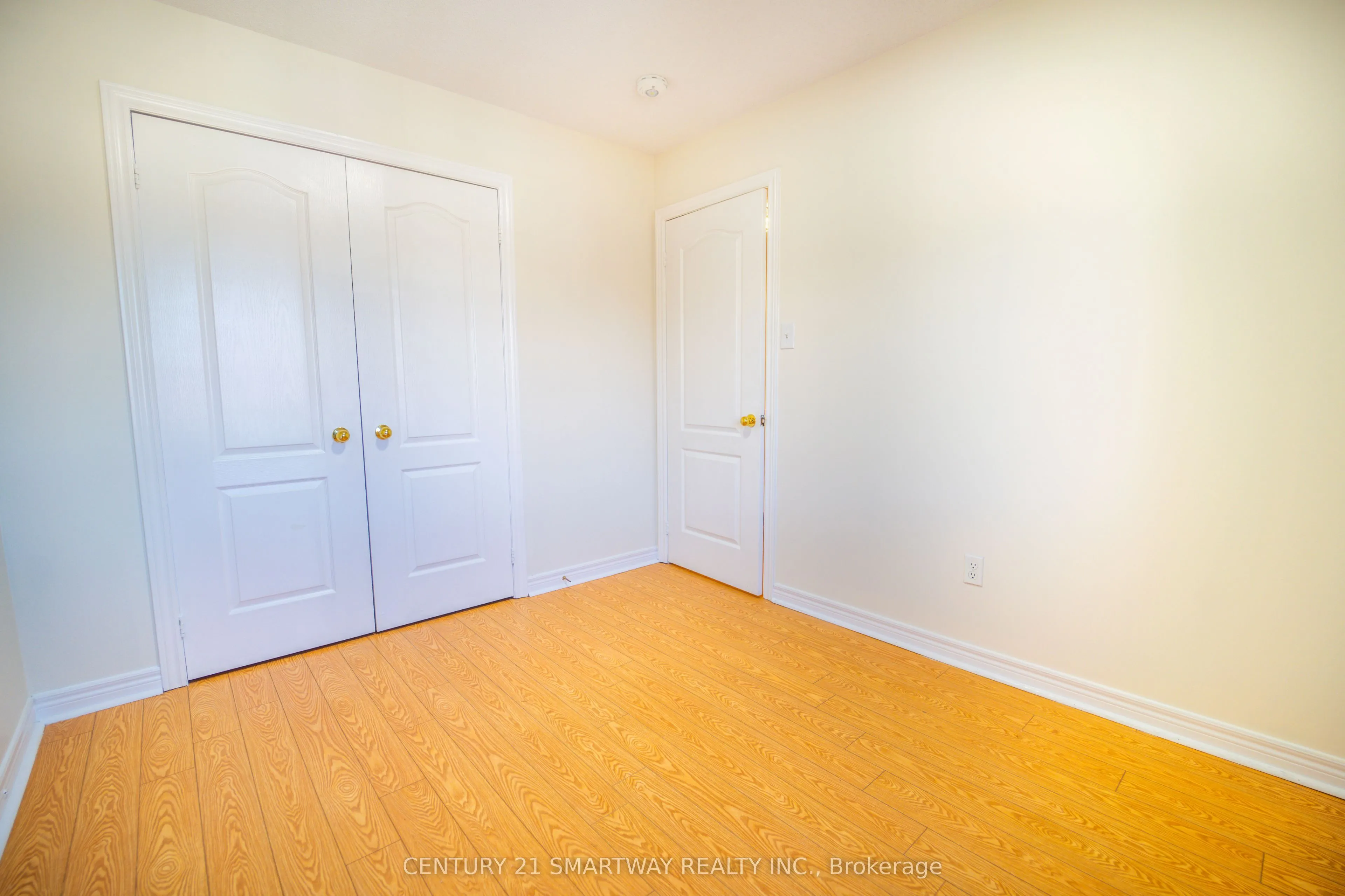 5 Rocky Point Crescent