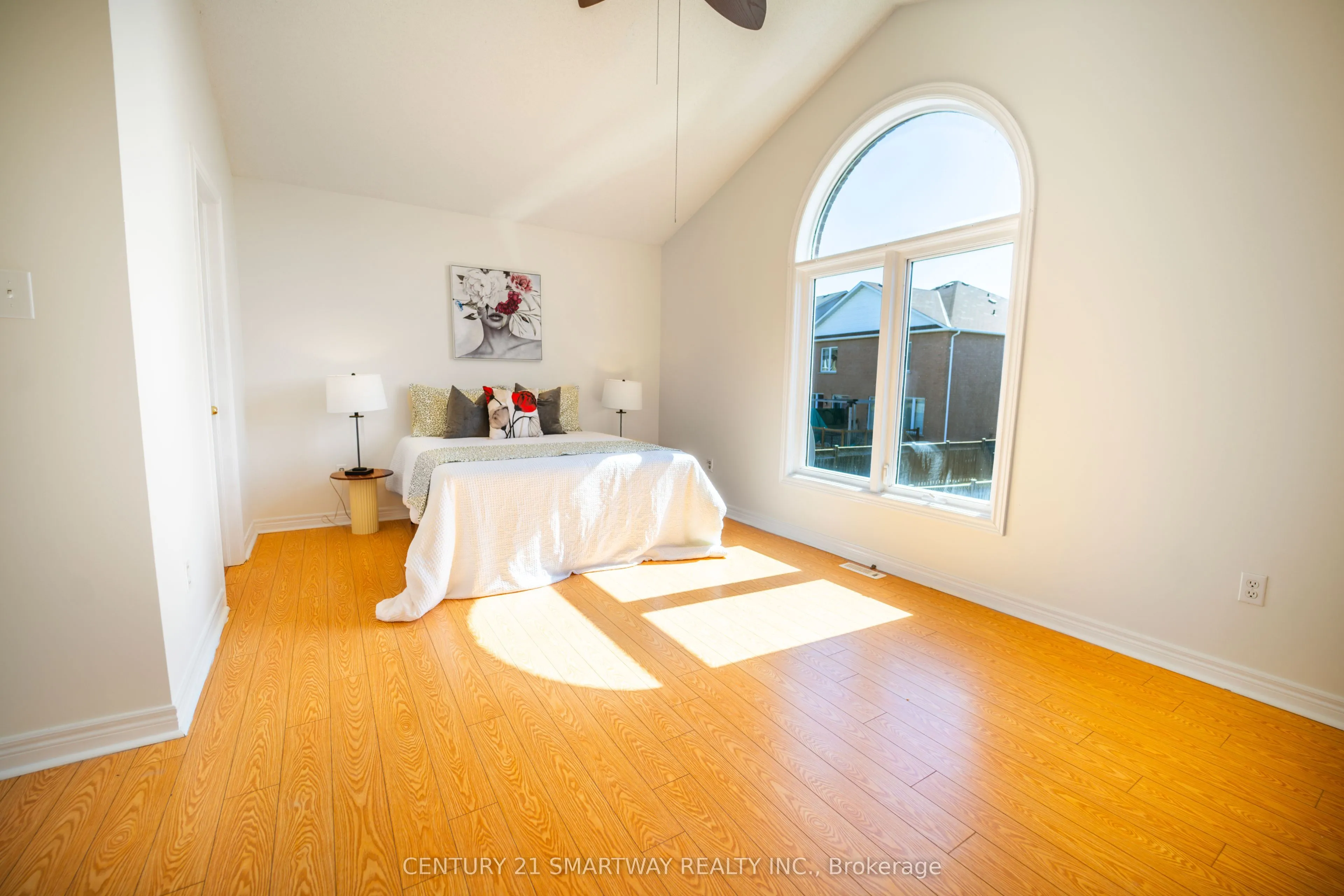 5 Rocky Point Crescent