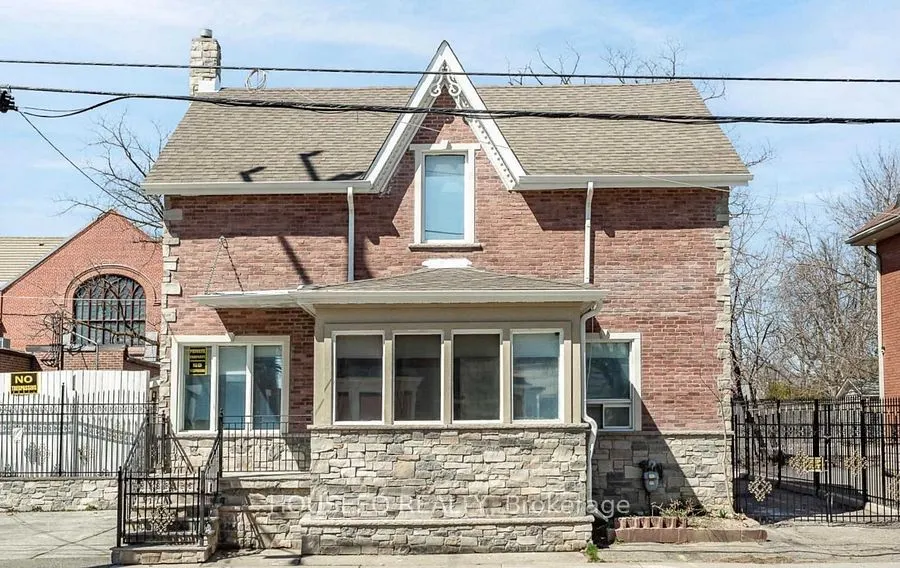 8 Church Street