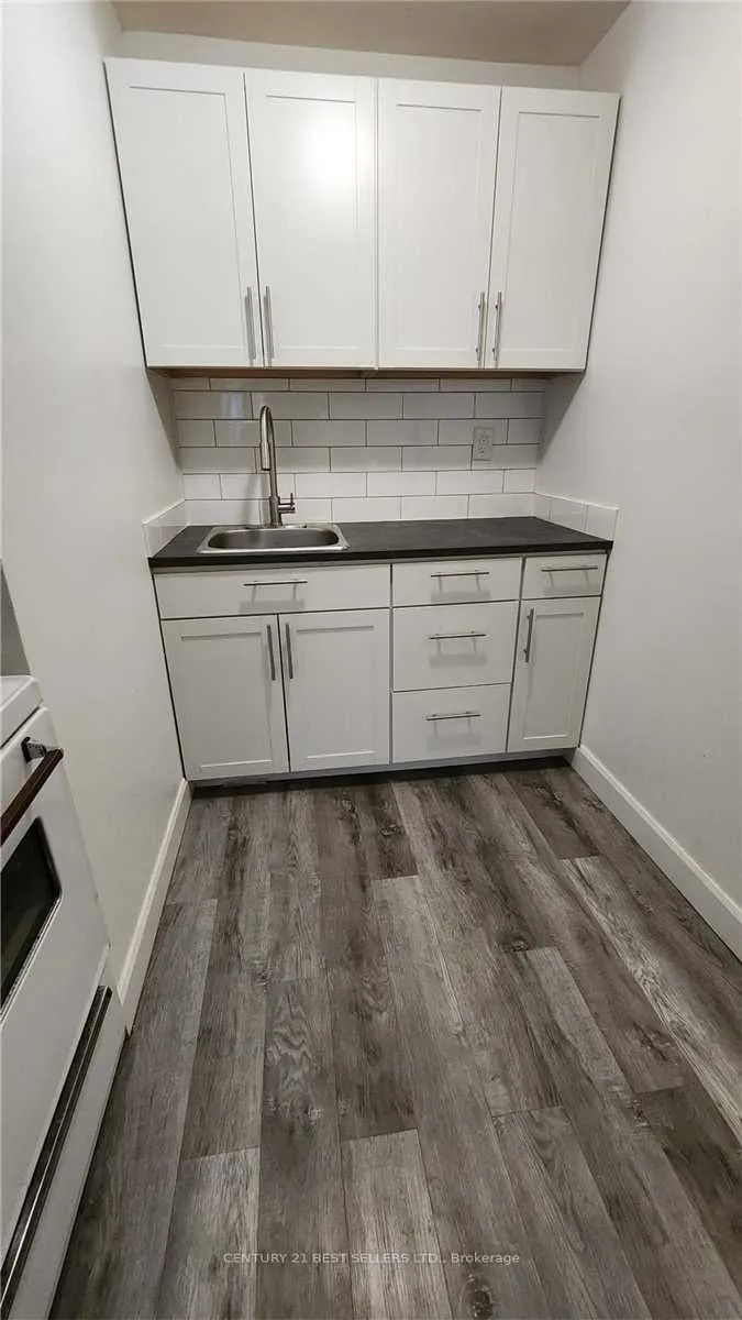 26-105 Twenty Fifth Street