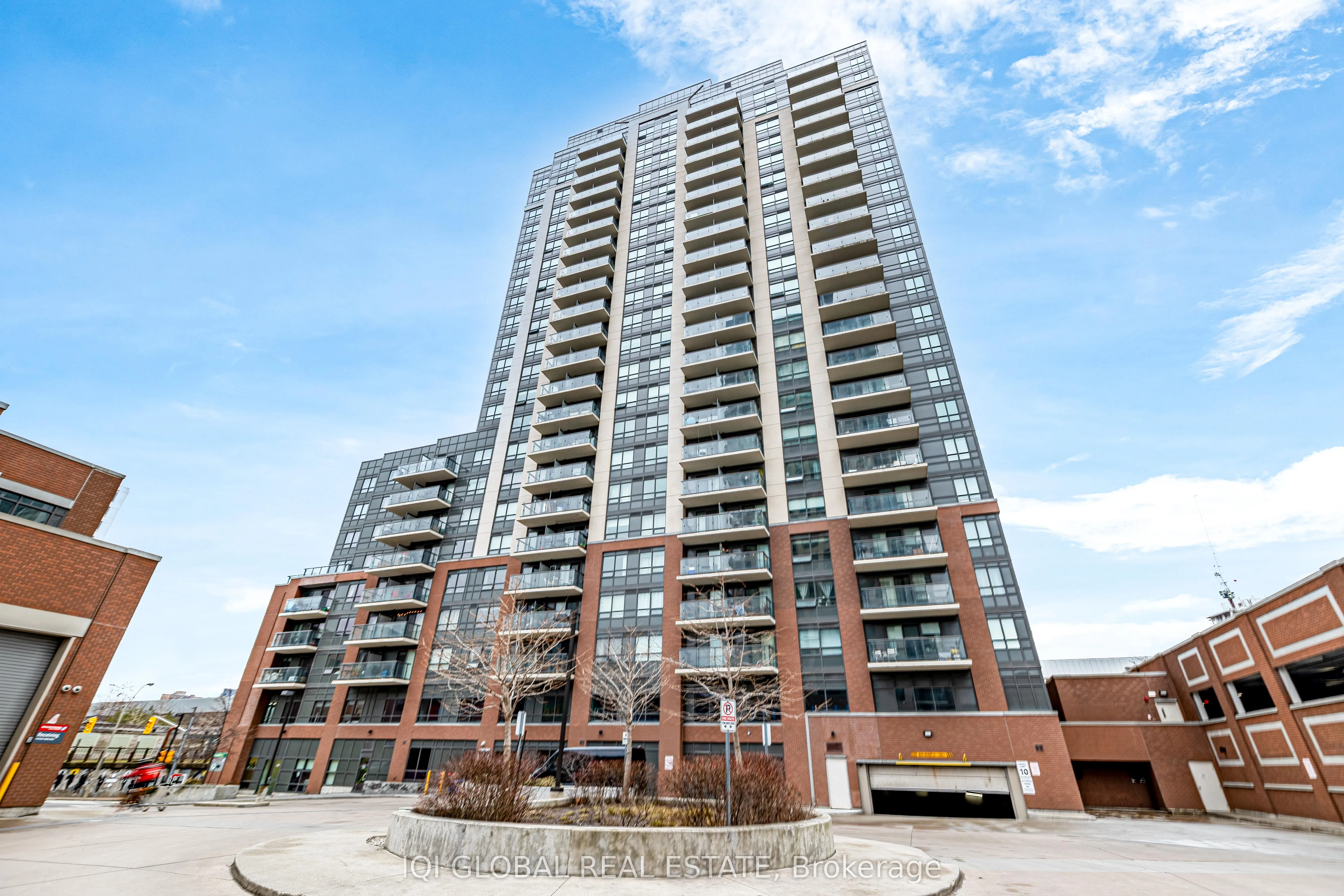 1420 Dupont Street, #408
