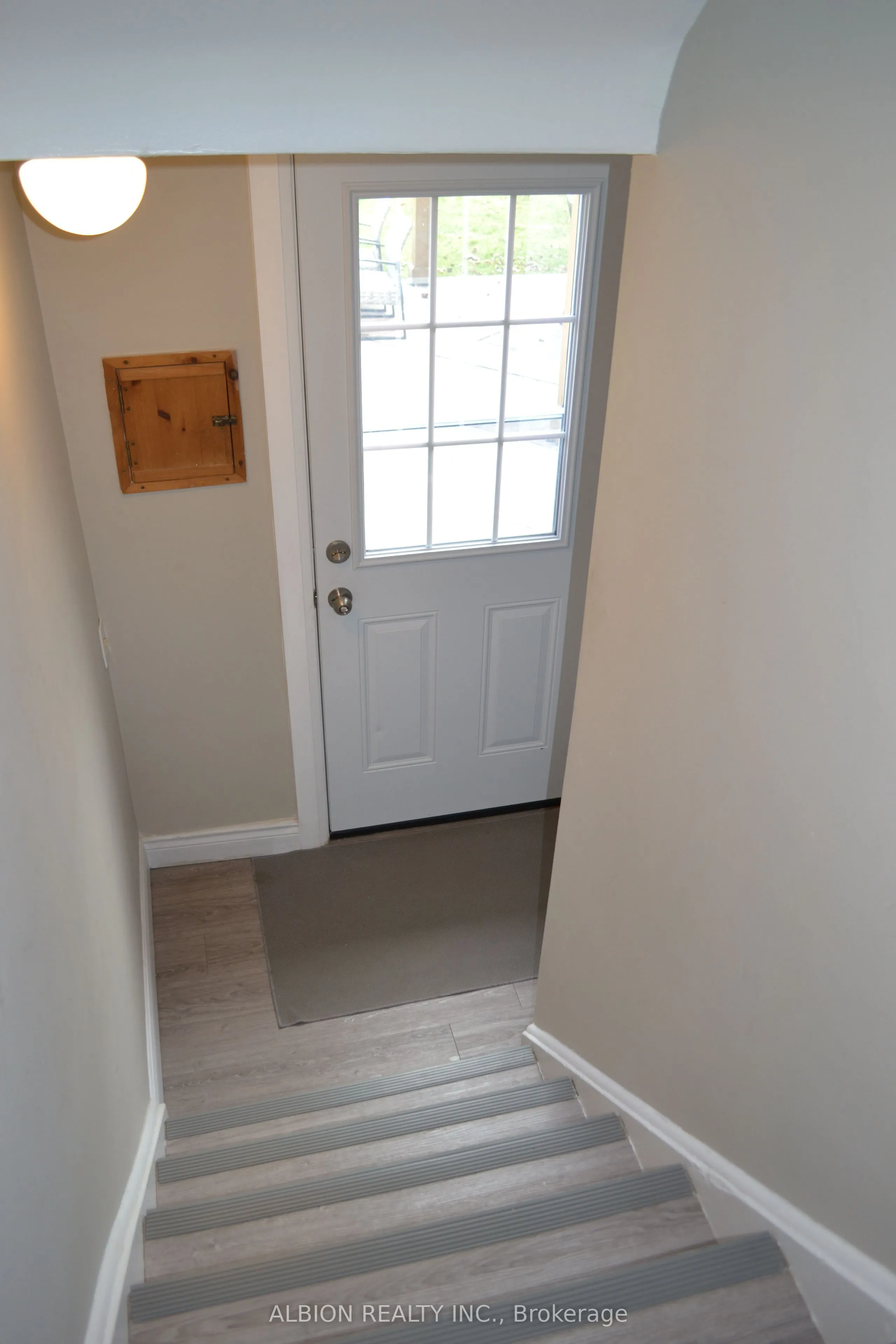 45 Clearbrooke Circle