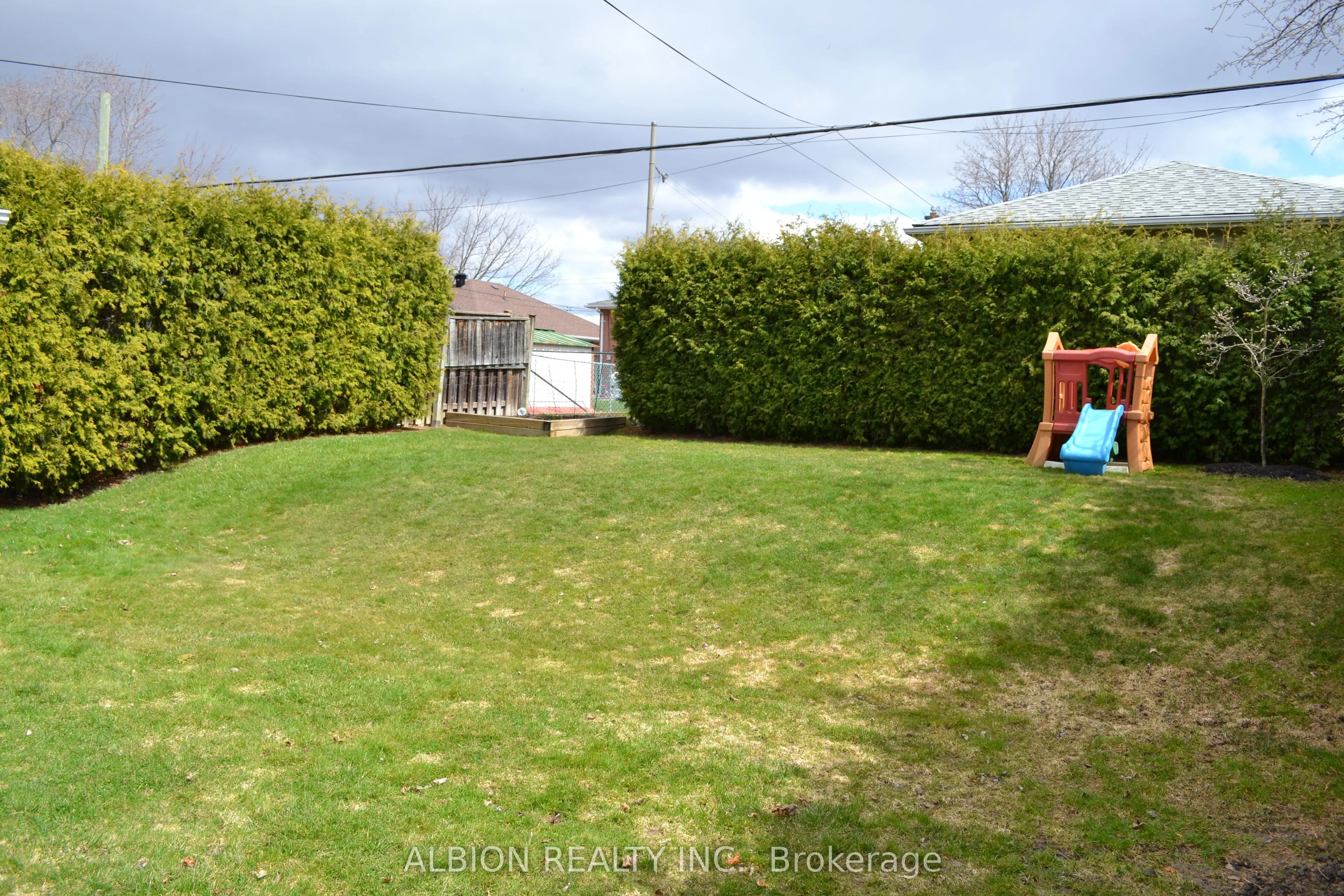 45 Clearbrooke Circle