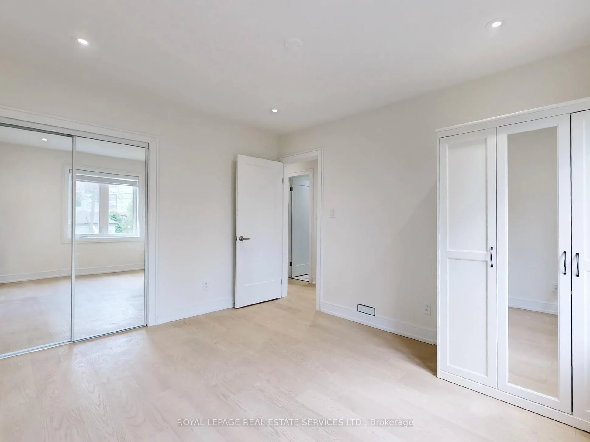 12 Helsby Crescent