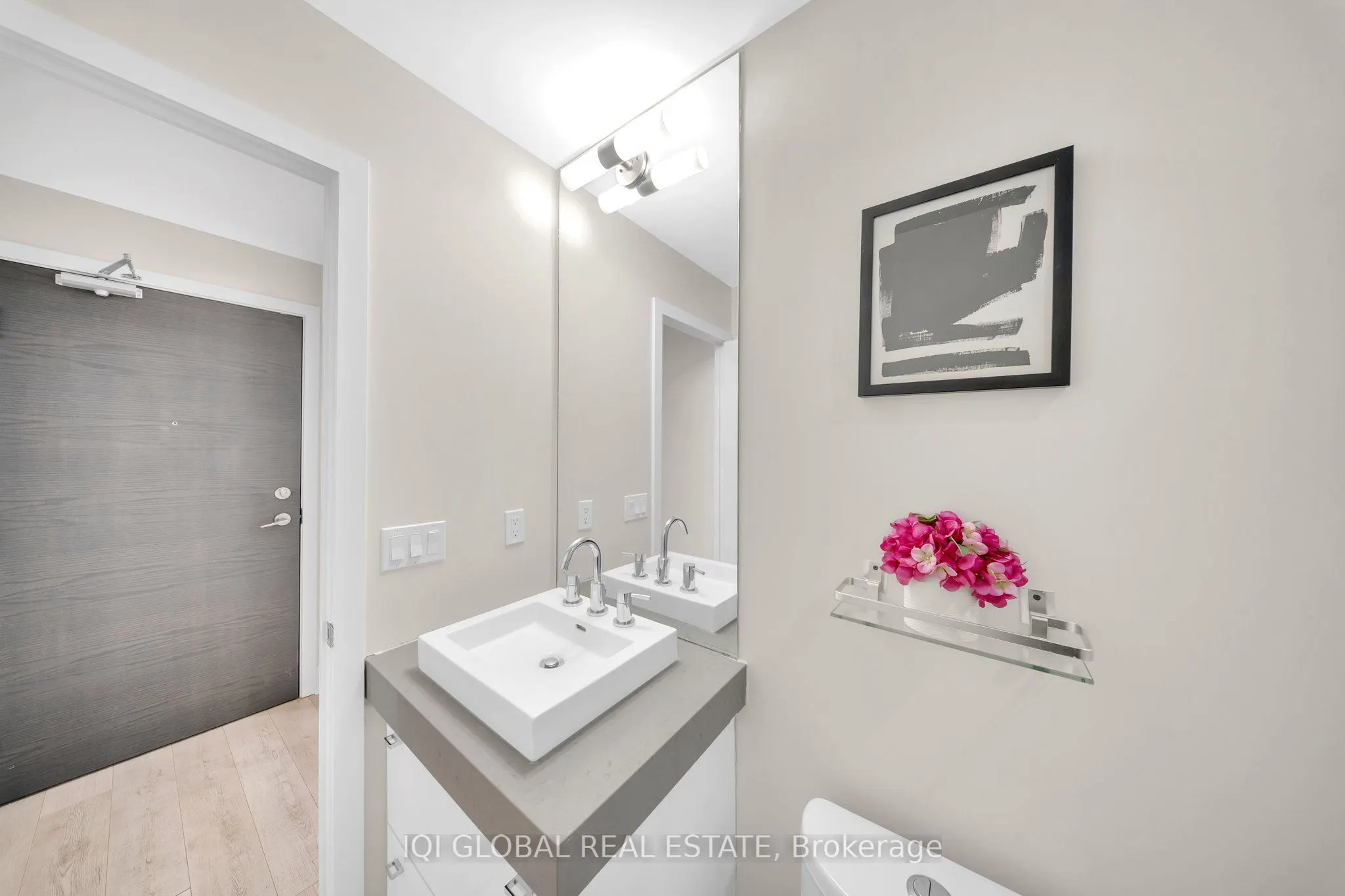 33 Shore Breeze Drive, #2509