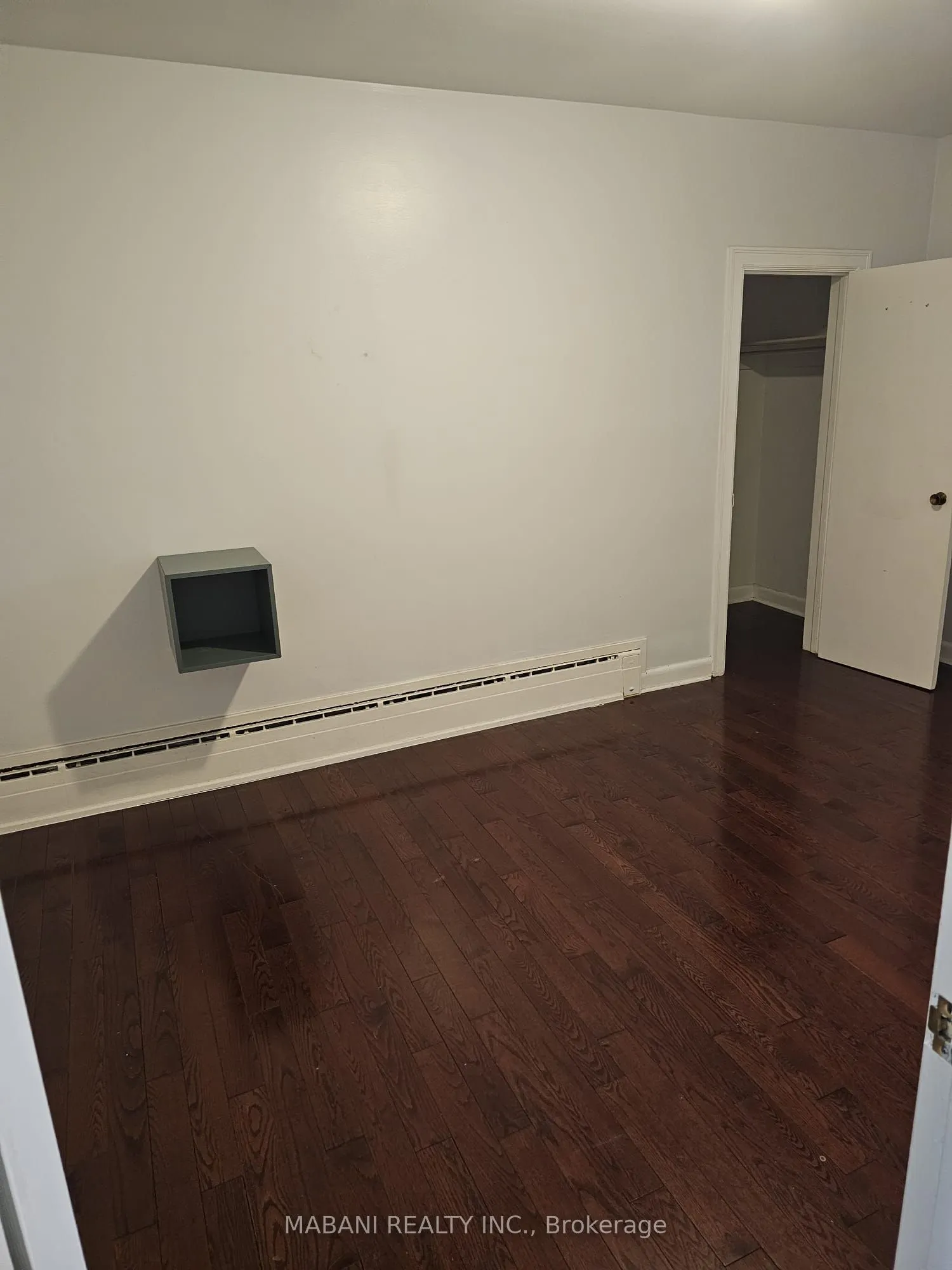 414 Roncesvalles Avenue, #2