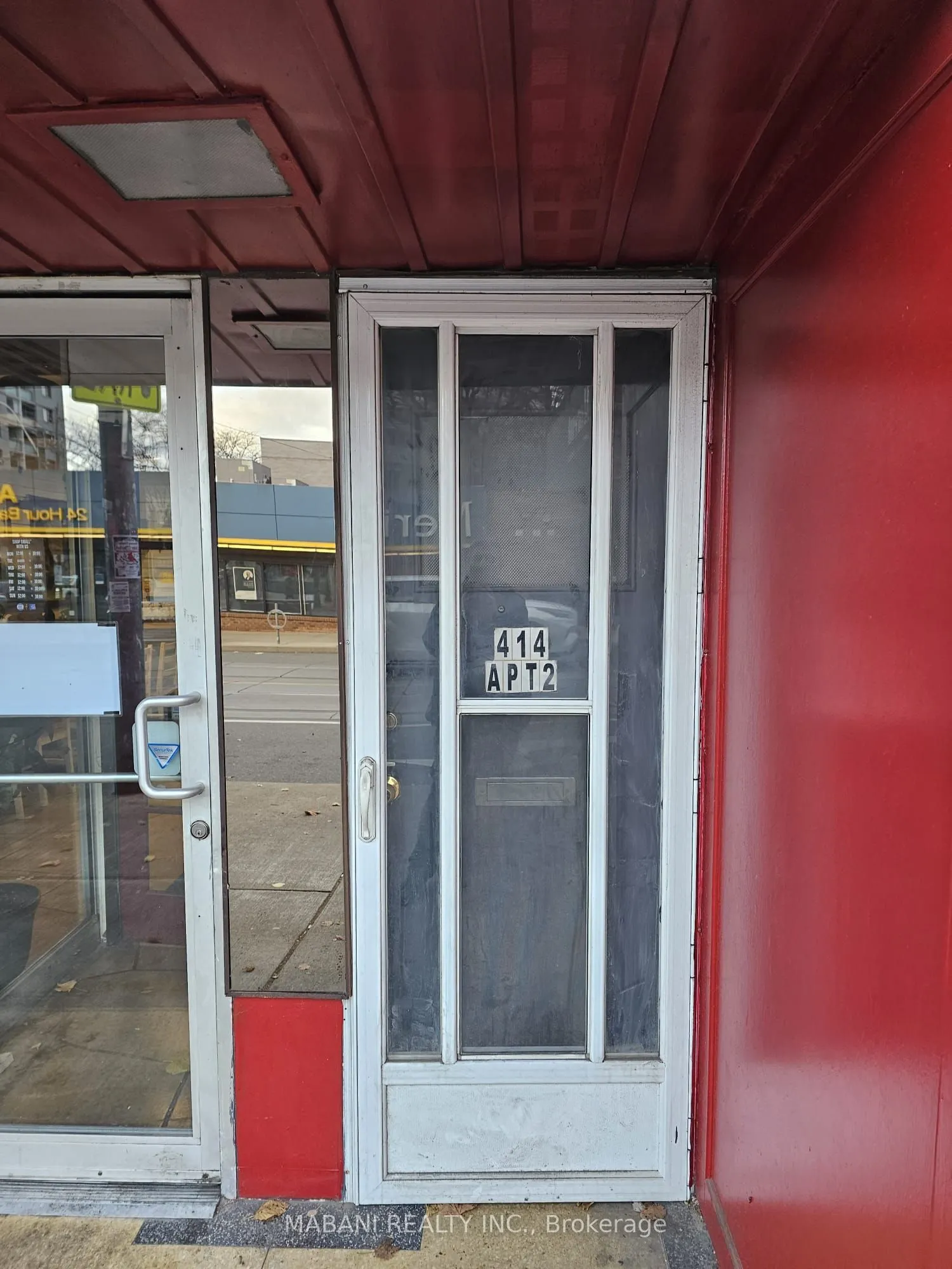 414 Roncesvalles Avenue, #2