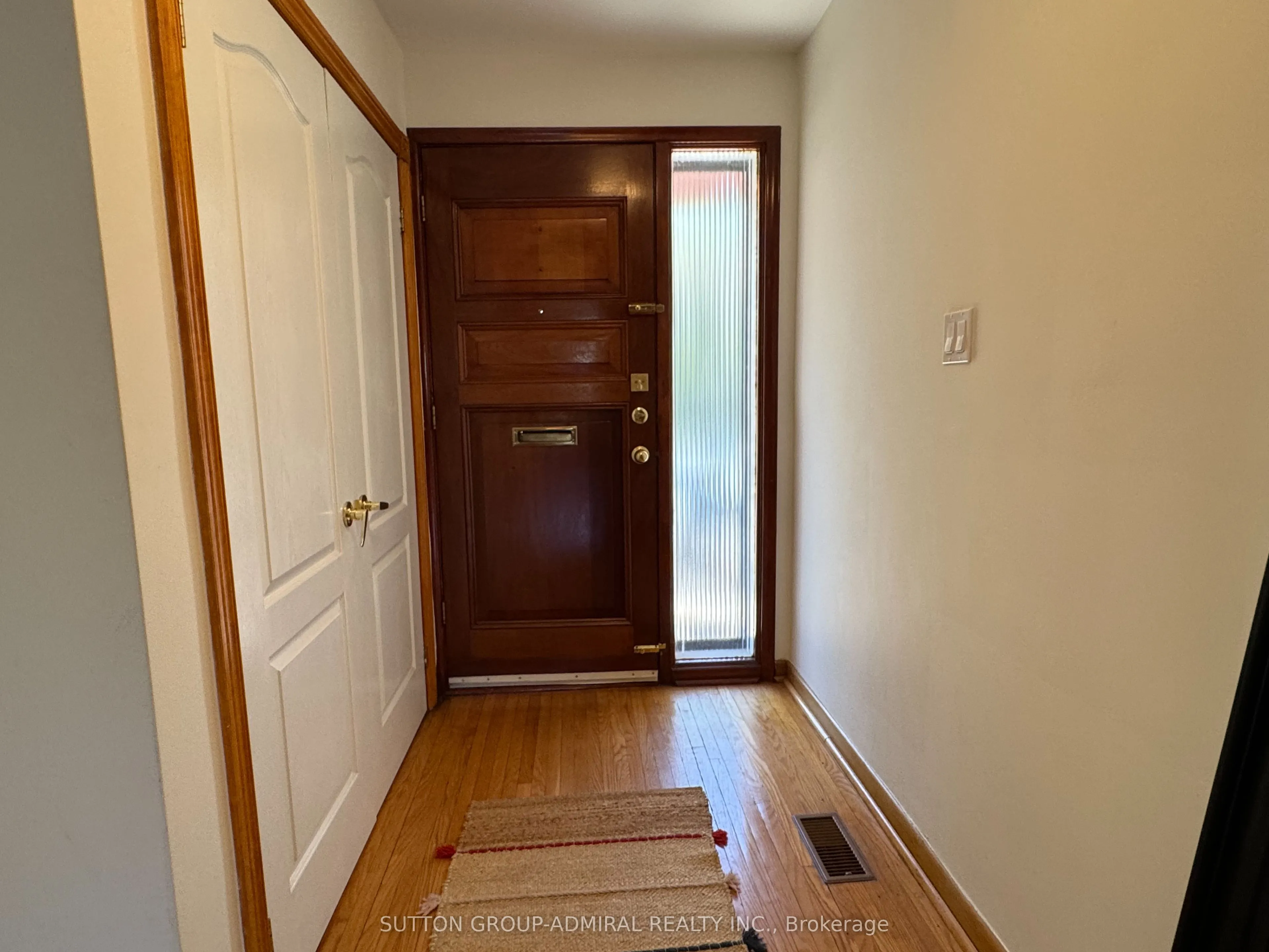 137 Evelyn Avenue