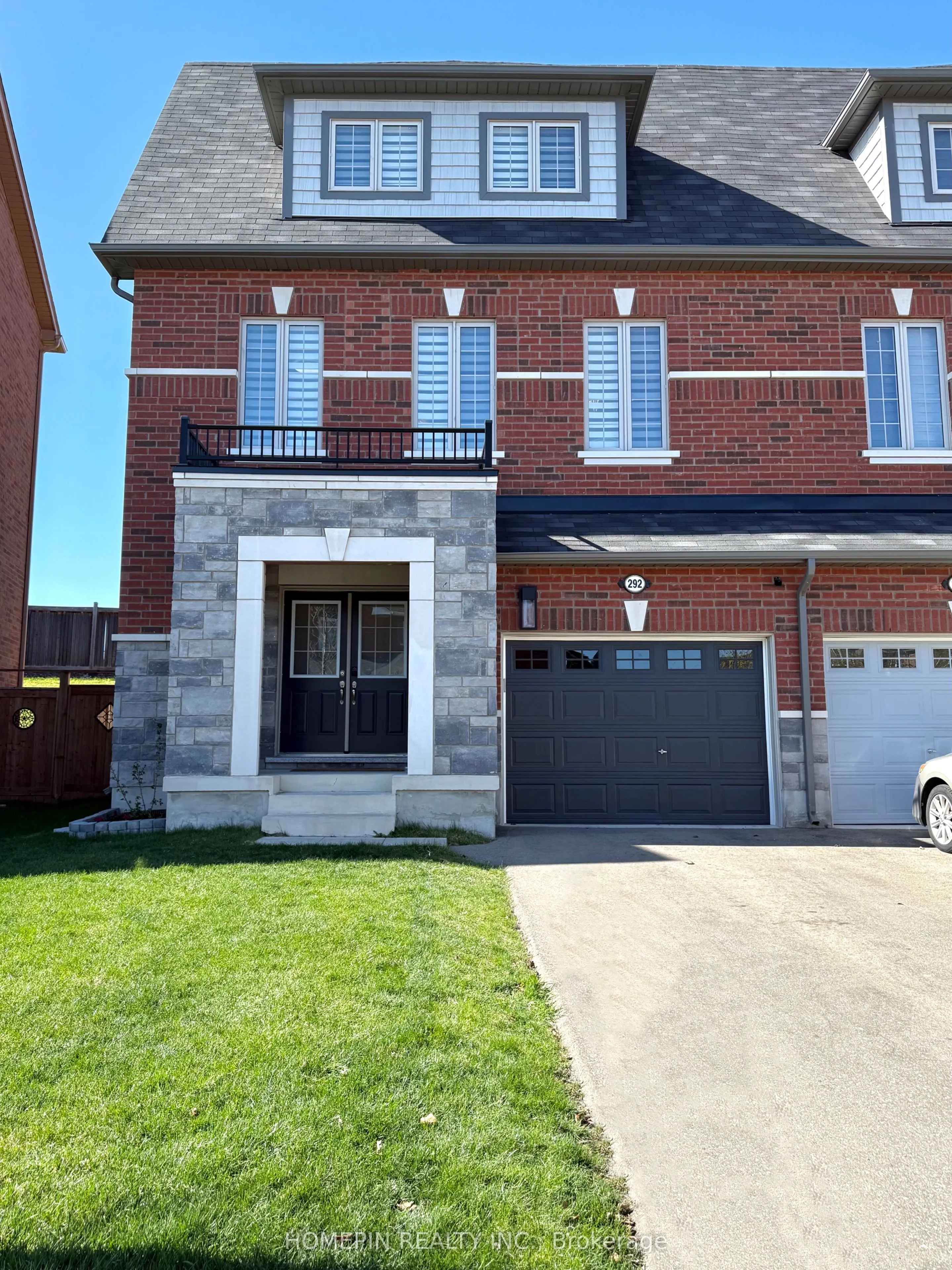 292 Fasken Court
