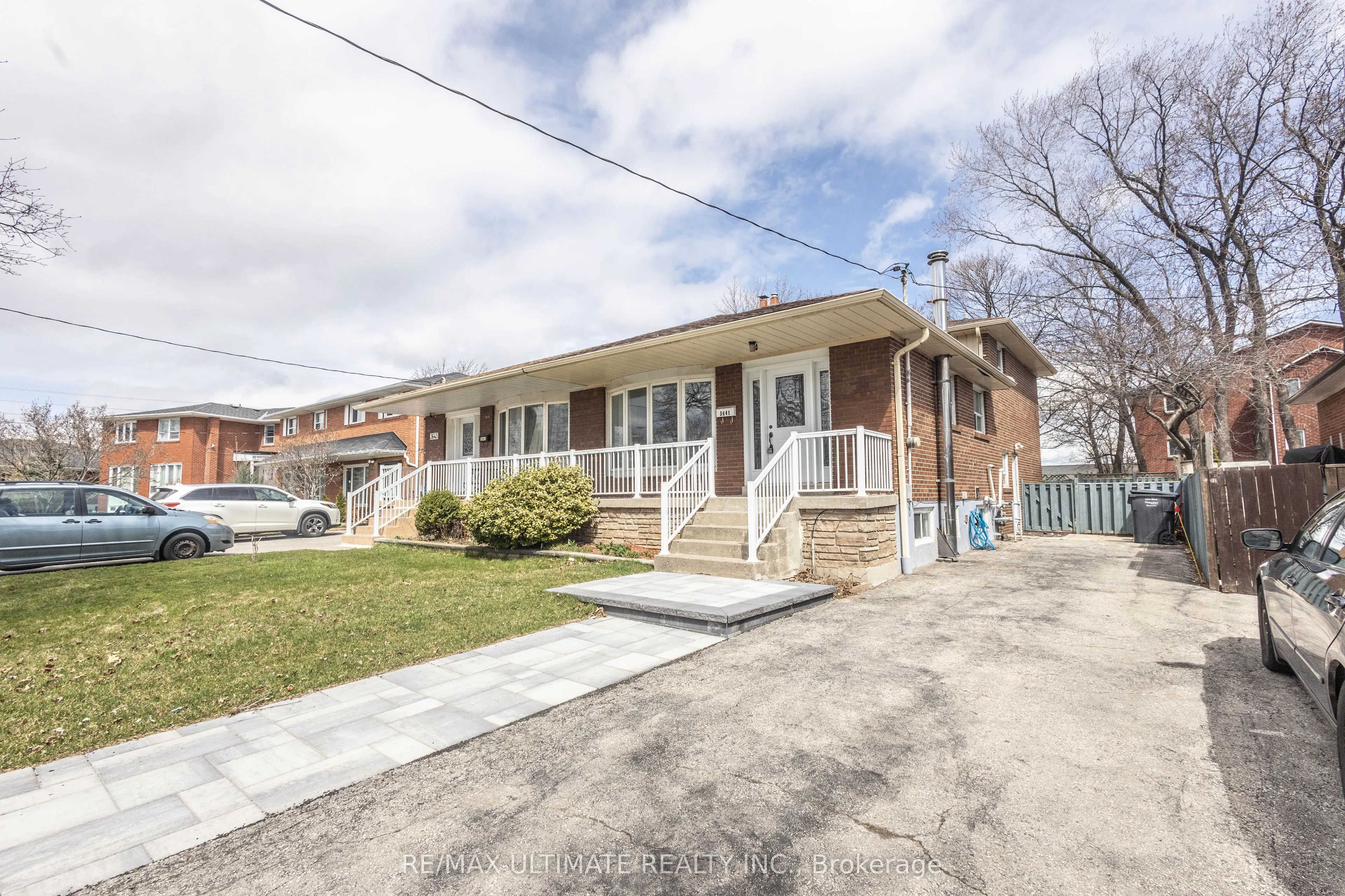 3641 Holden Crescent