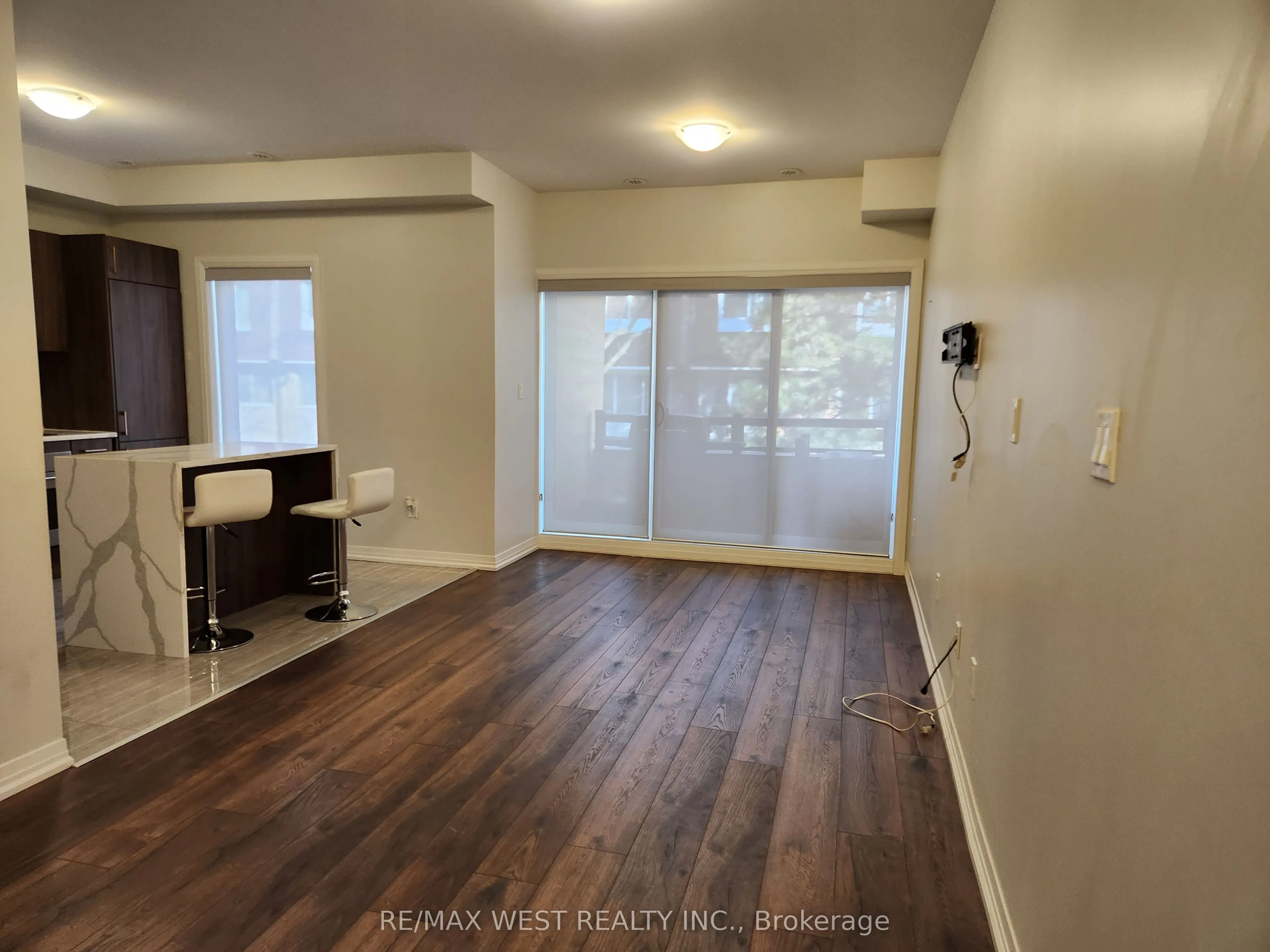 1165 Journeyman Lane, #215