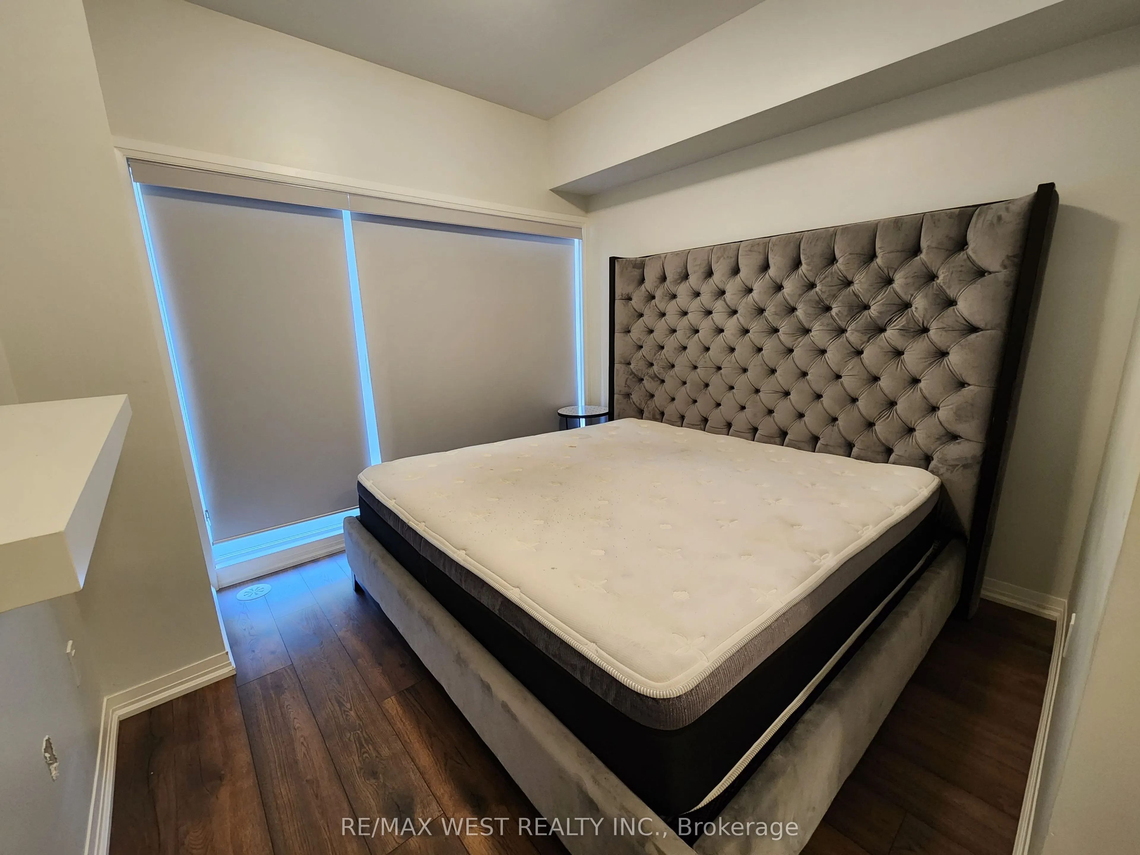 1165 Journeyman Lane, #215