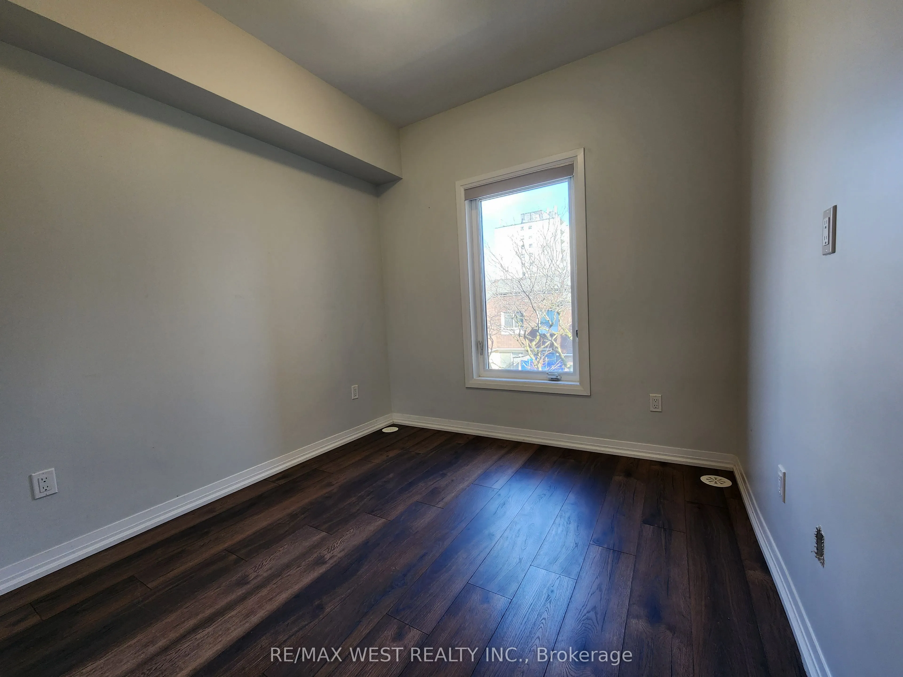1165 Journeyman Lane, #215
