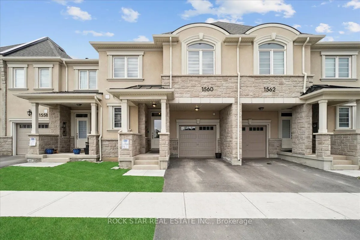 1560 Moira Crescent