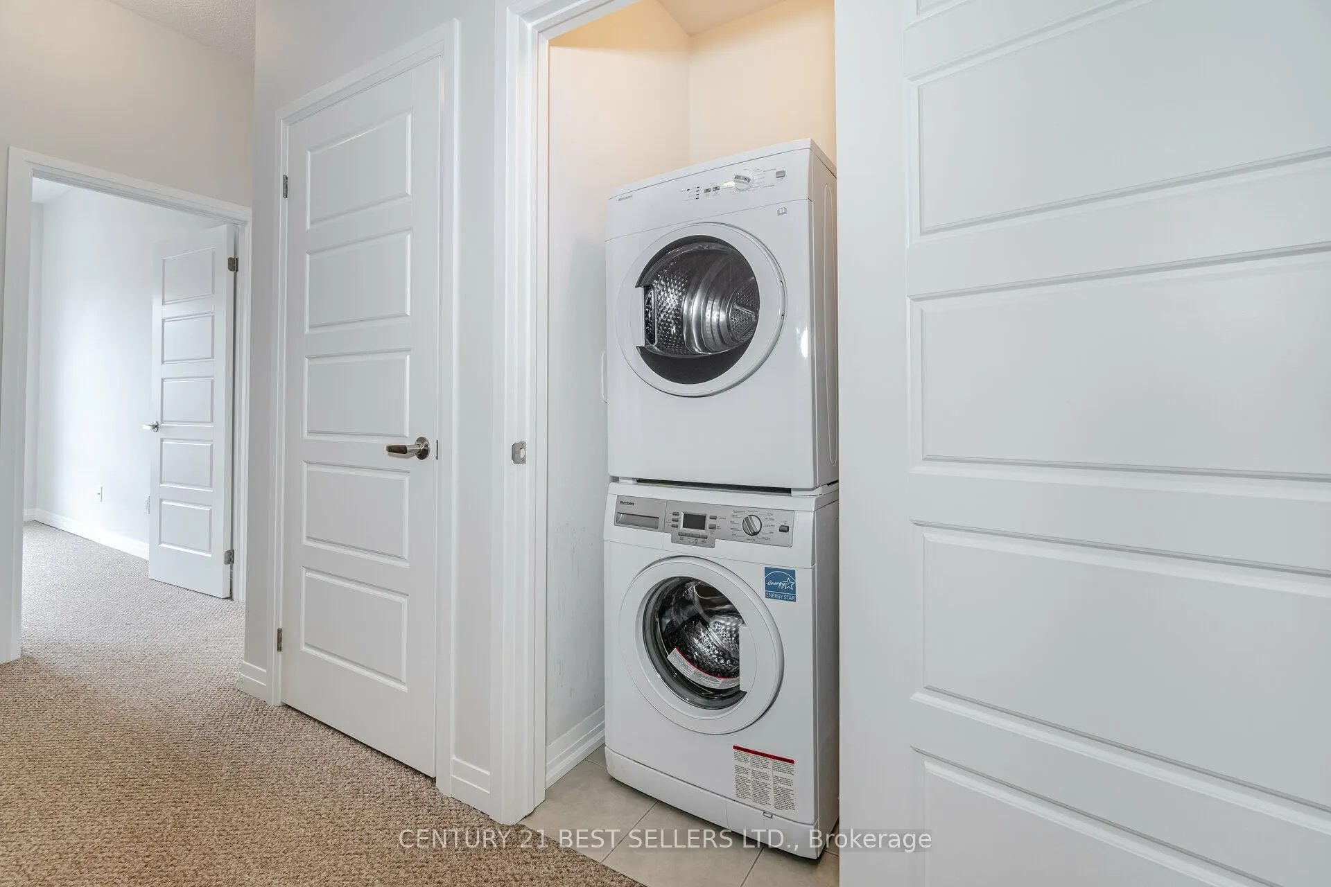 1208 Main Street E #201