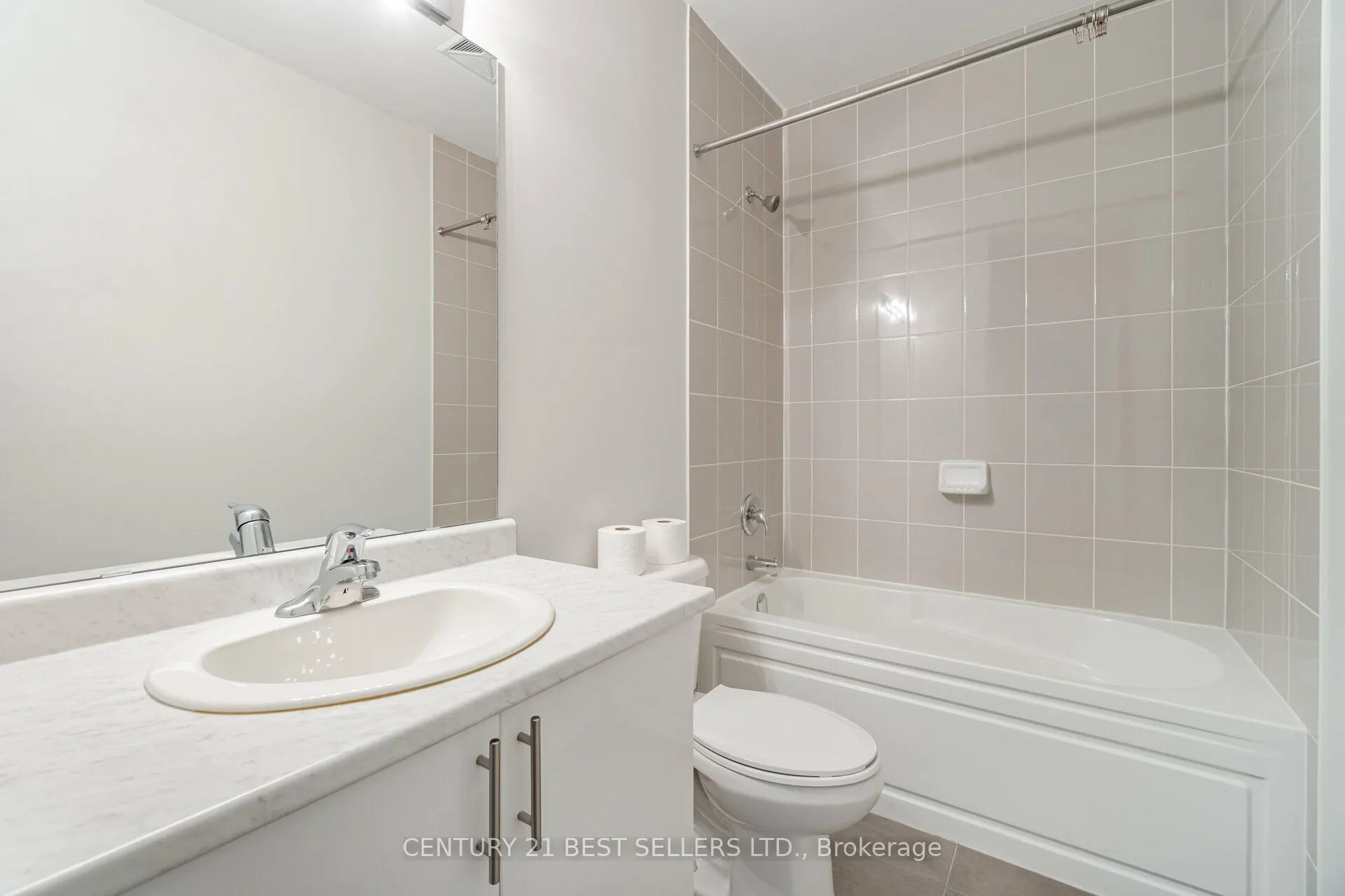 1208 Main Street E #201