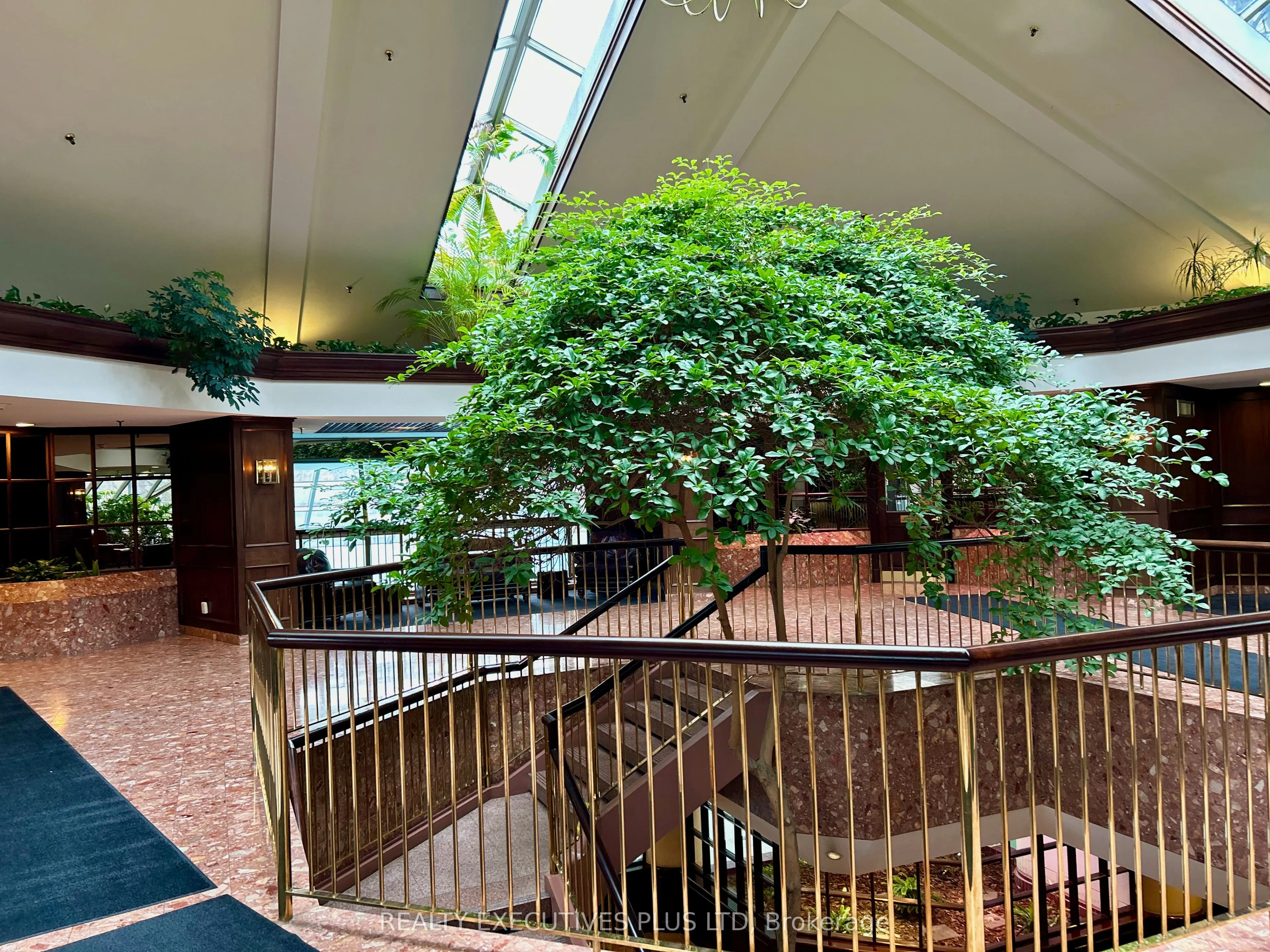 1300 Islington Avenue, ##2005