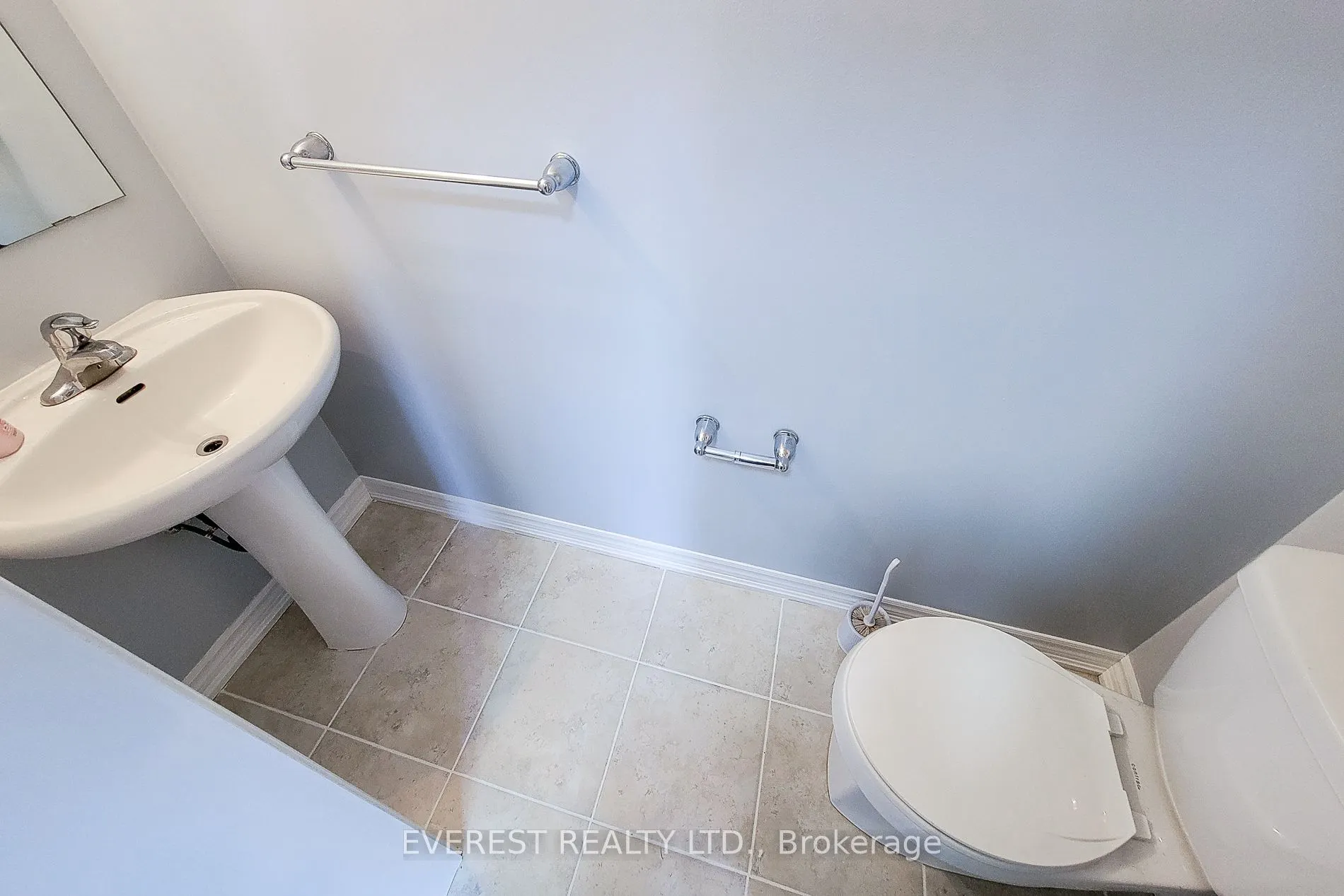 165 Hampshire Way, #80