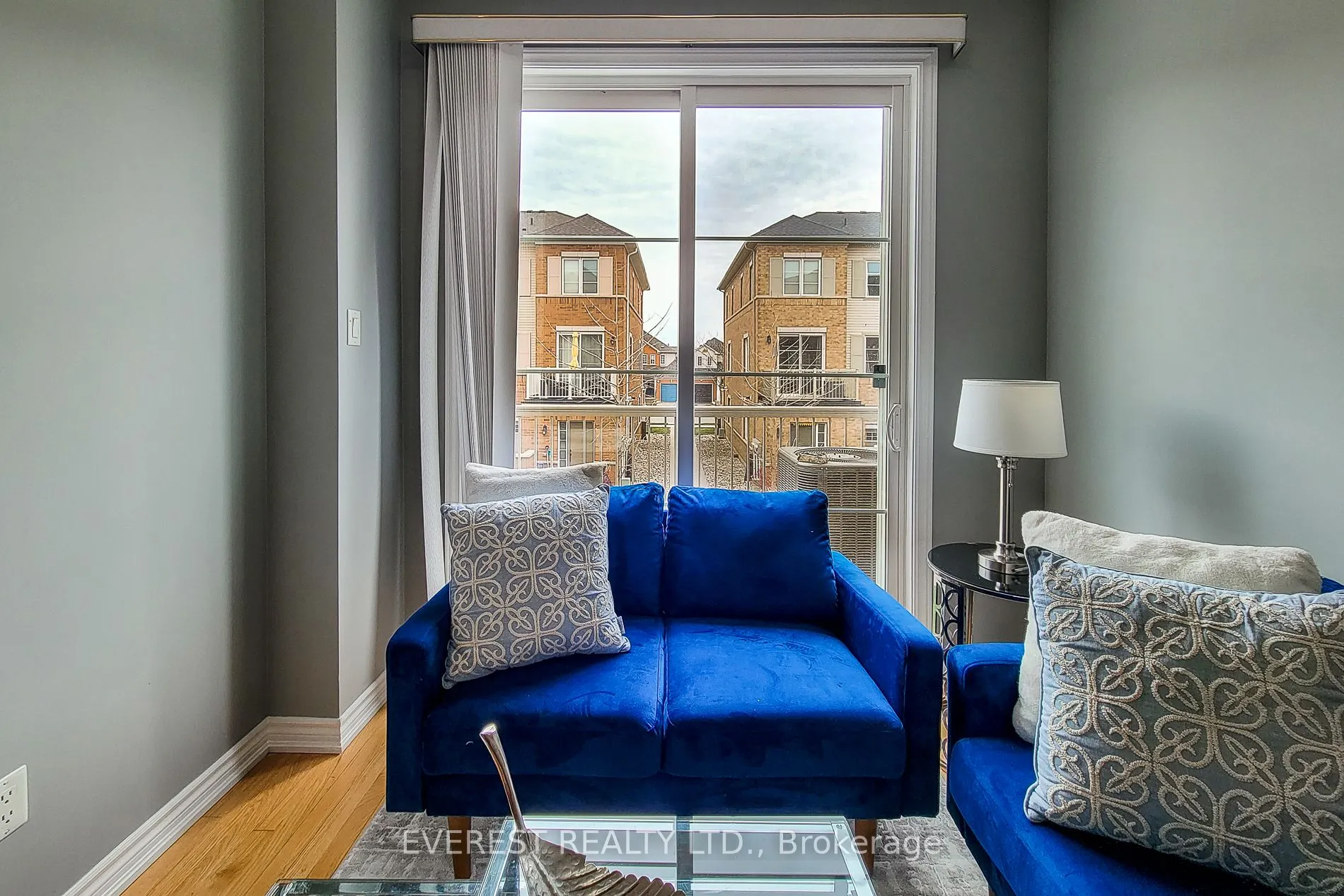 165 Hampshire Way, #80