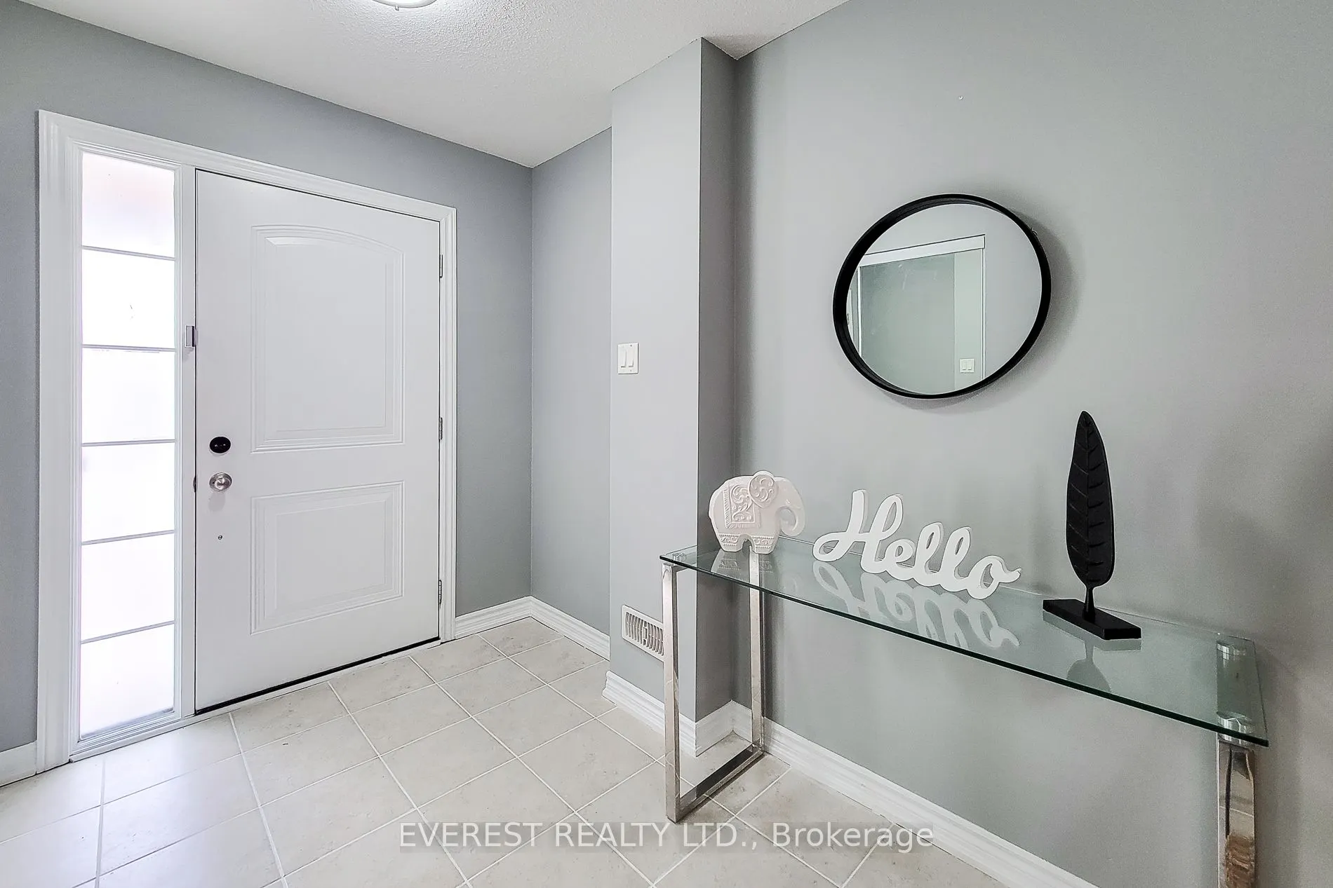 165 Hampshire Way, #80