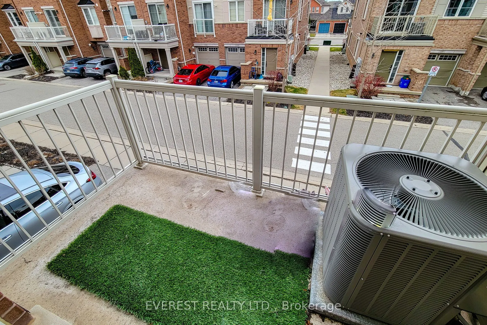165 Hampshire Way, #80
