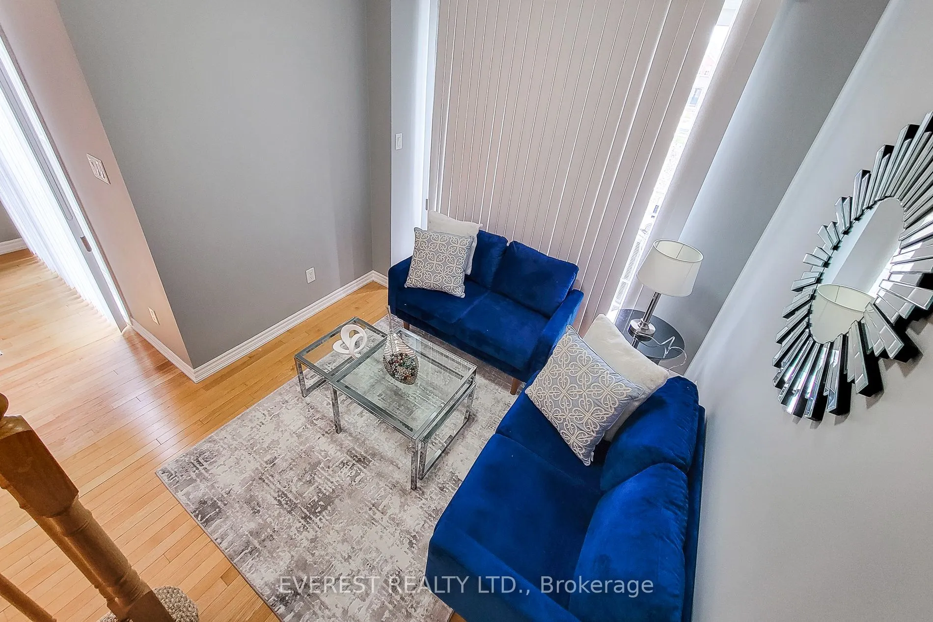 165 Hampshire Way, #80