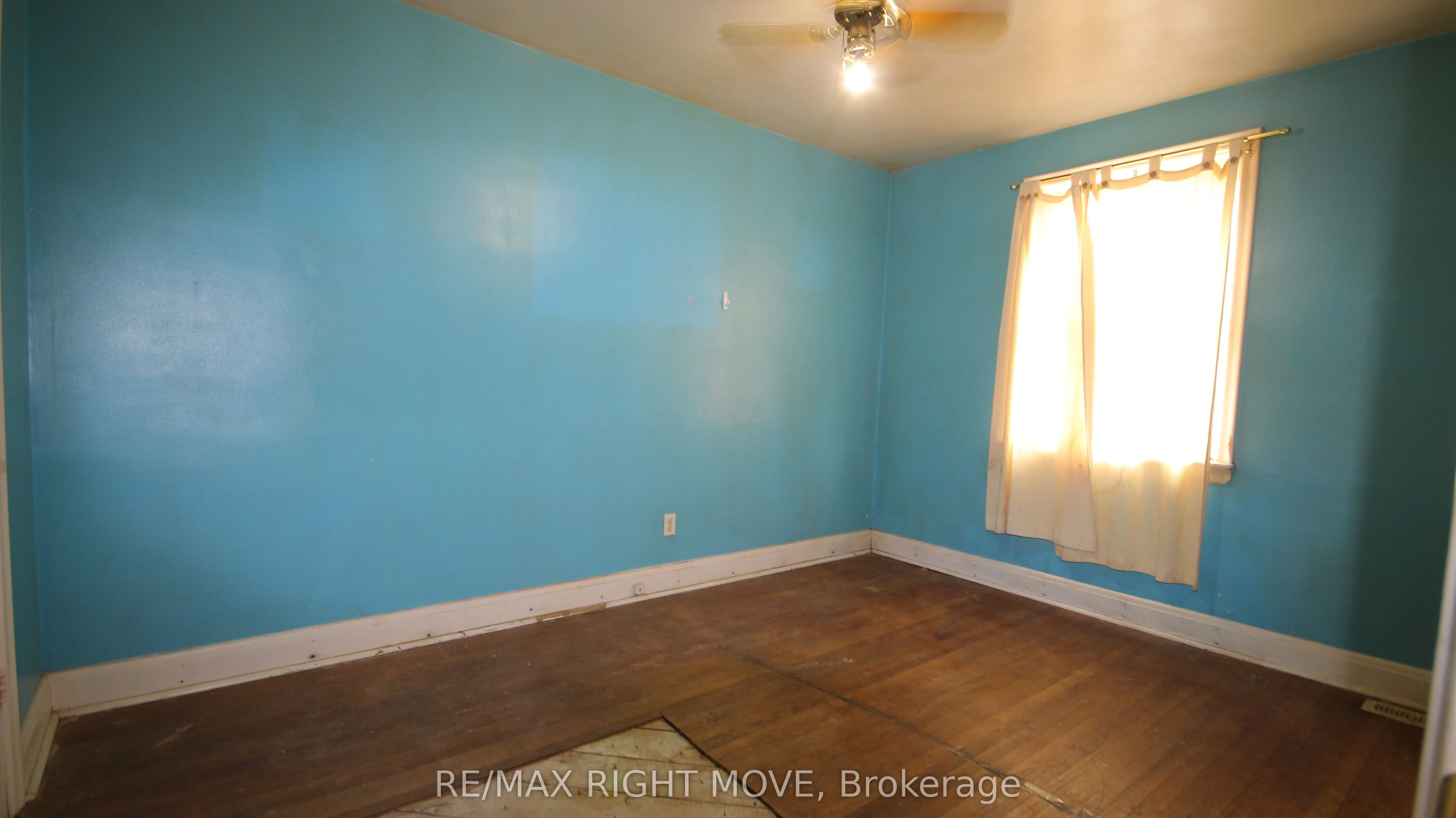 24 Silvercrest Avenue