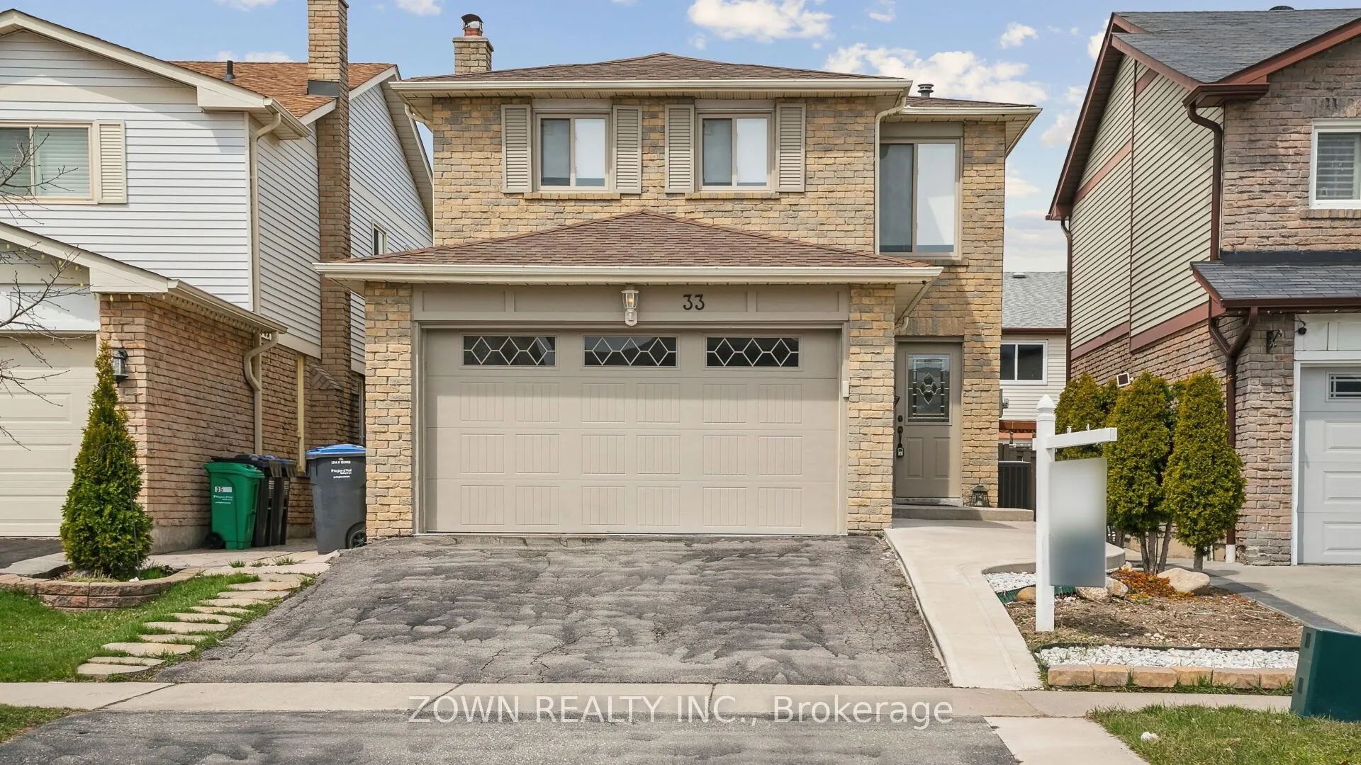 33 Dafoe Crescent