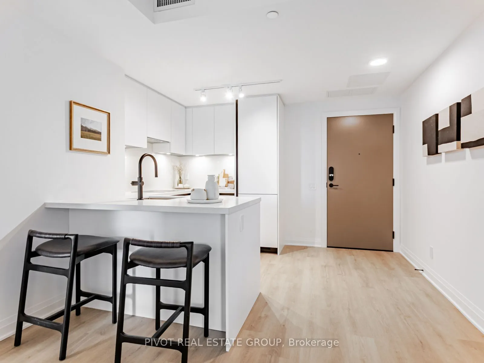 4023 The Exchange, #1003