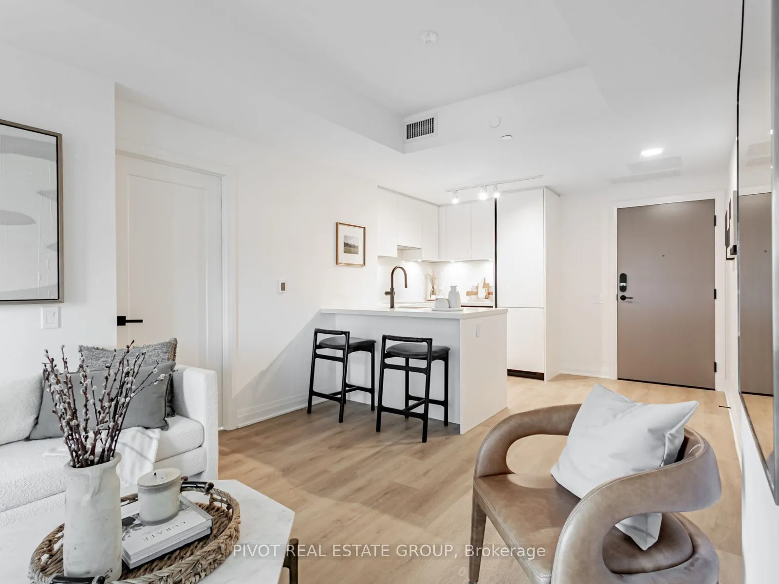 4023 The Exchange, #1003