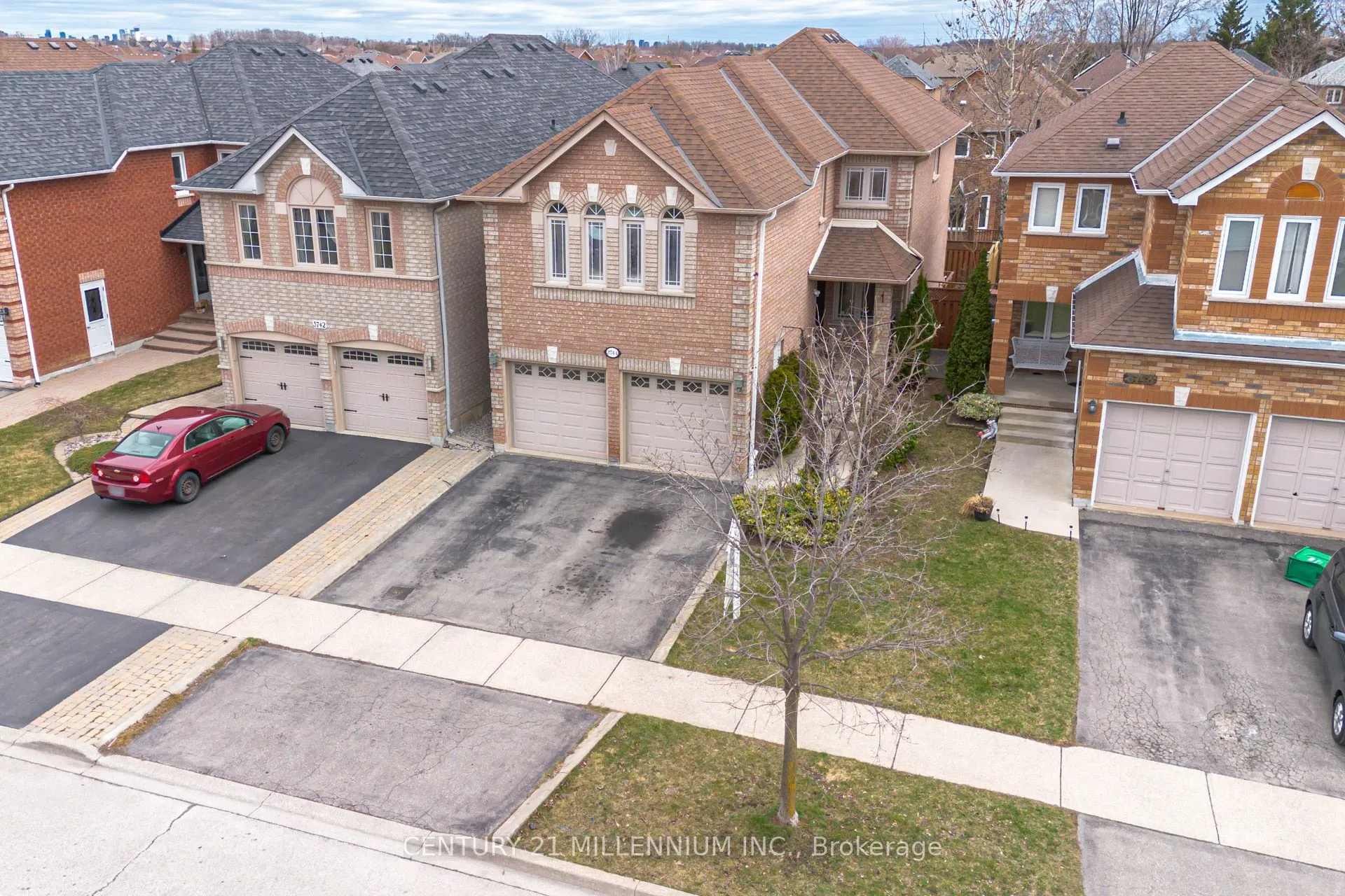 3744 Althorpe Circle