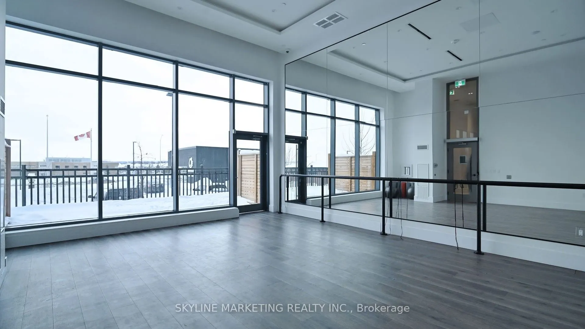 2450 Old Bronte Road, #102