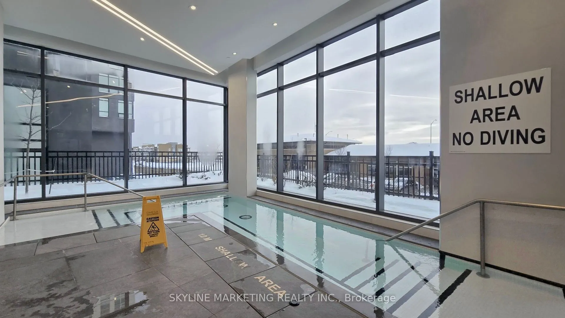 2450 Old Bronte Road, #102
