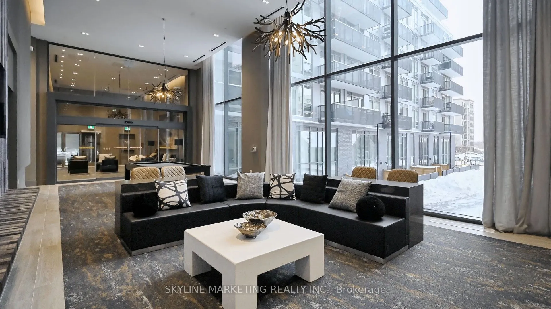 2450 Old Bronte Road, #102