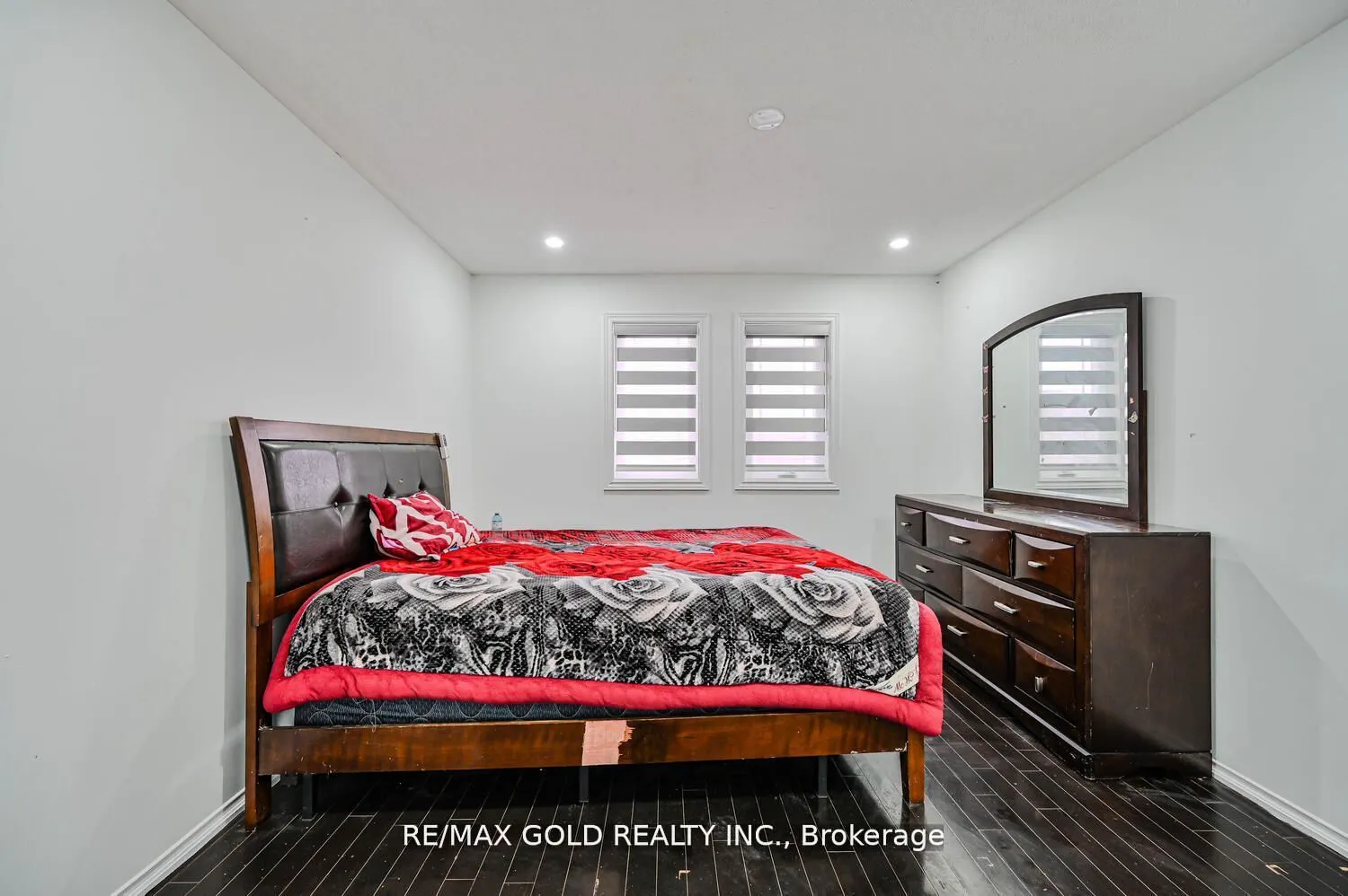 247 Cresthaven Road