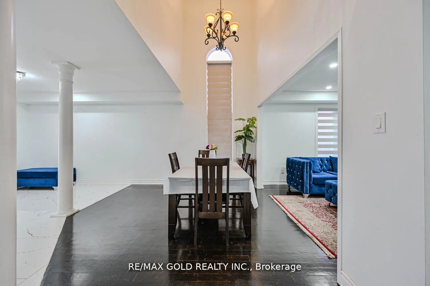 247 Cresthaven Road