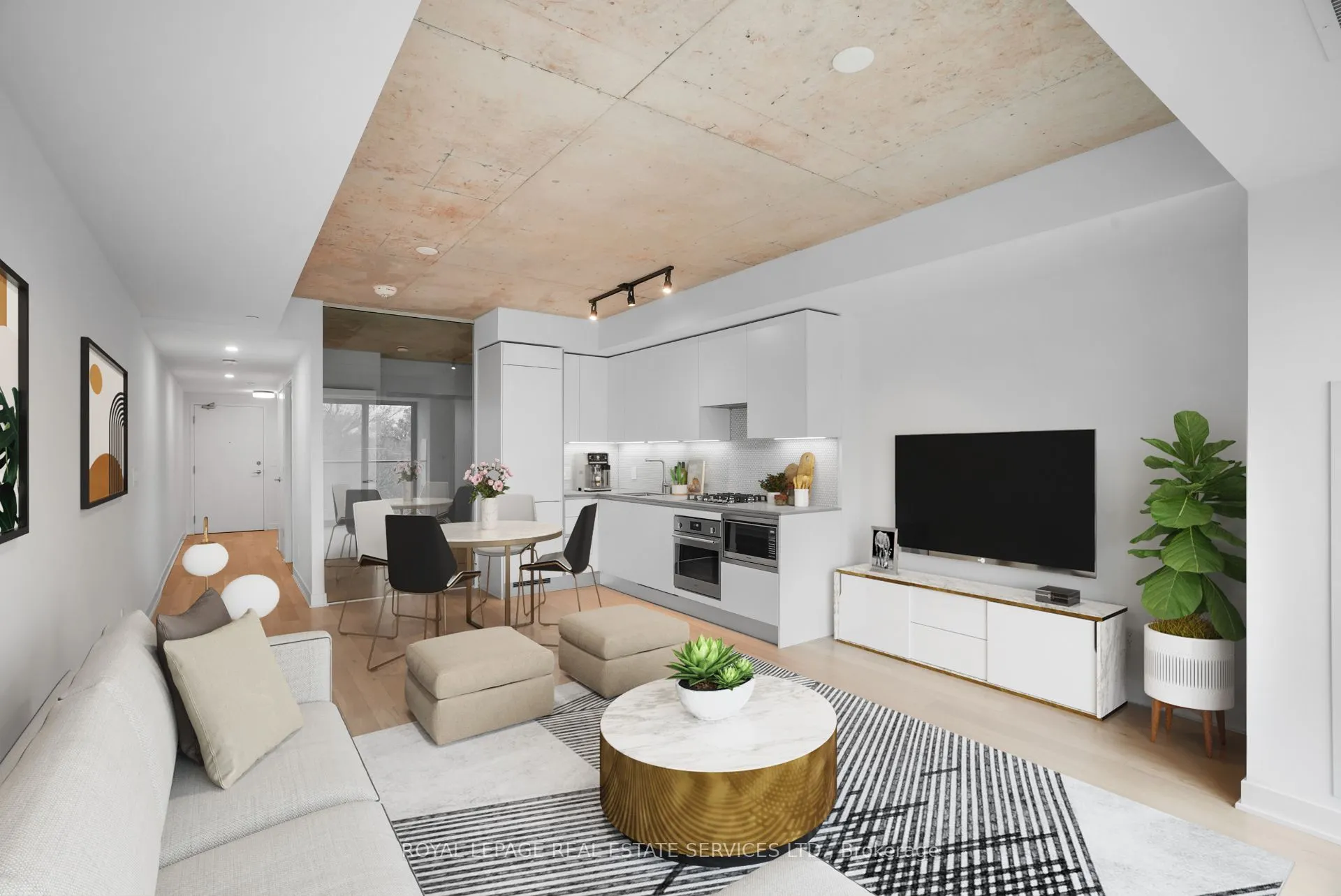 2720 Dundas Street W, #302