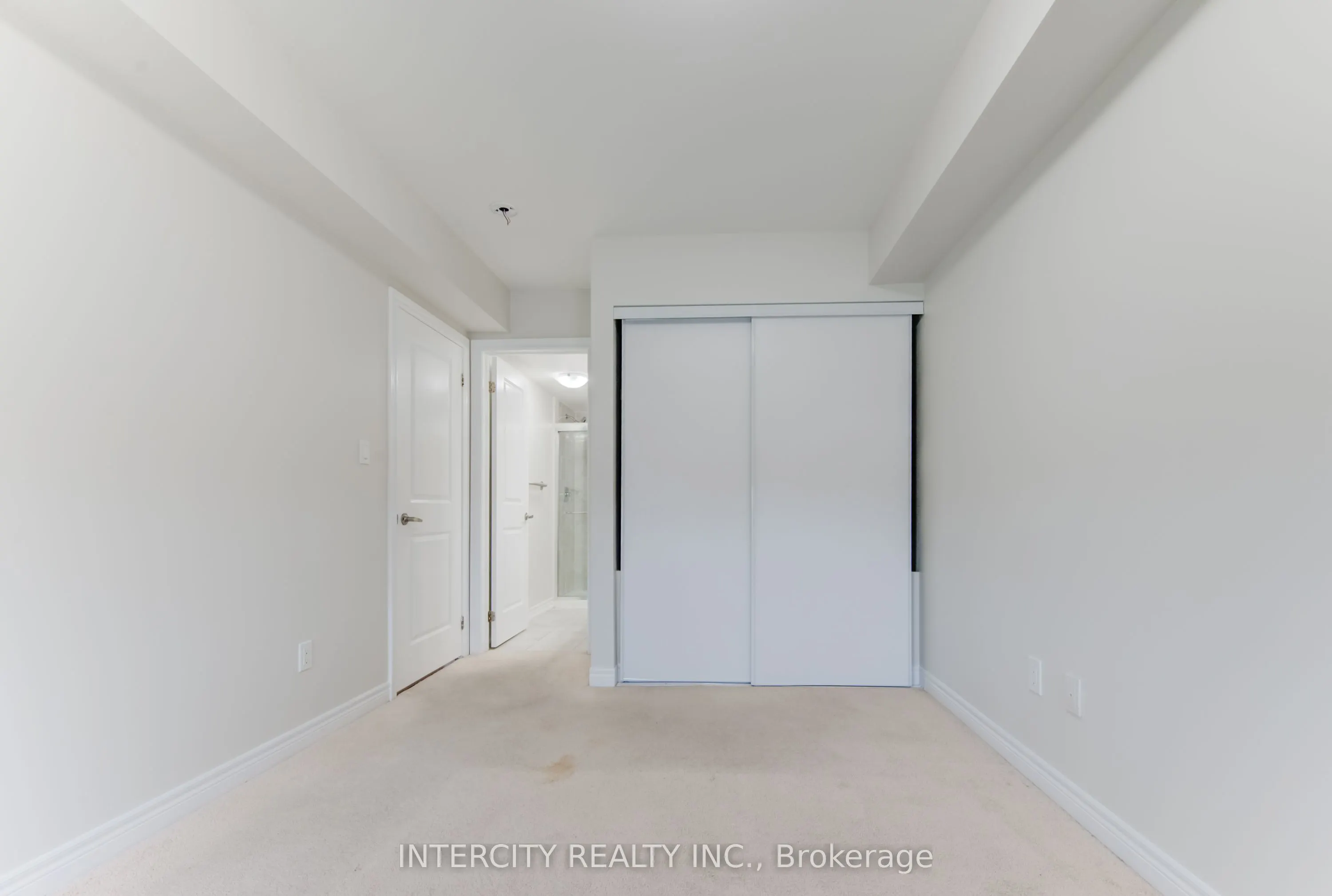 2205 LILLYKIN Street #4