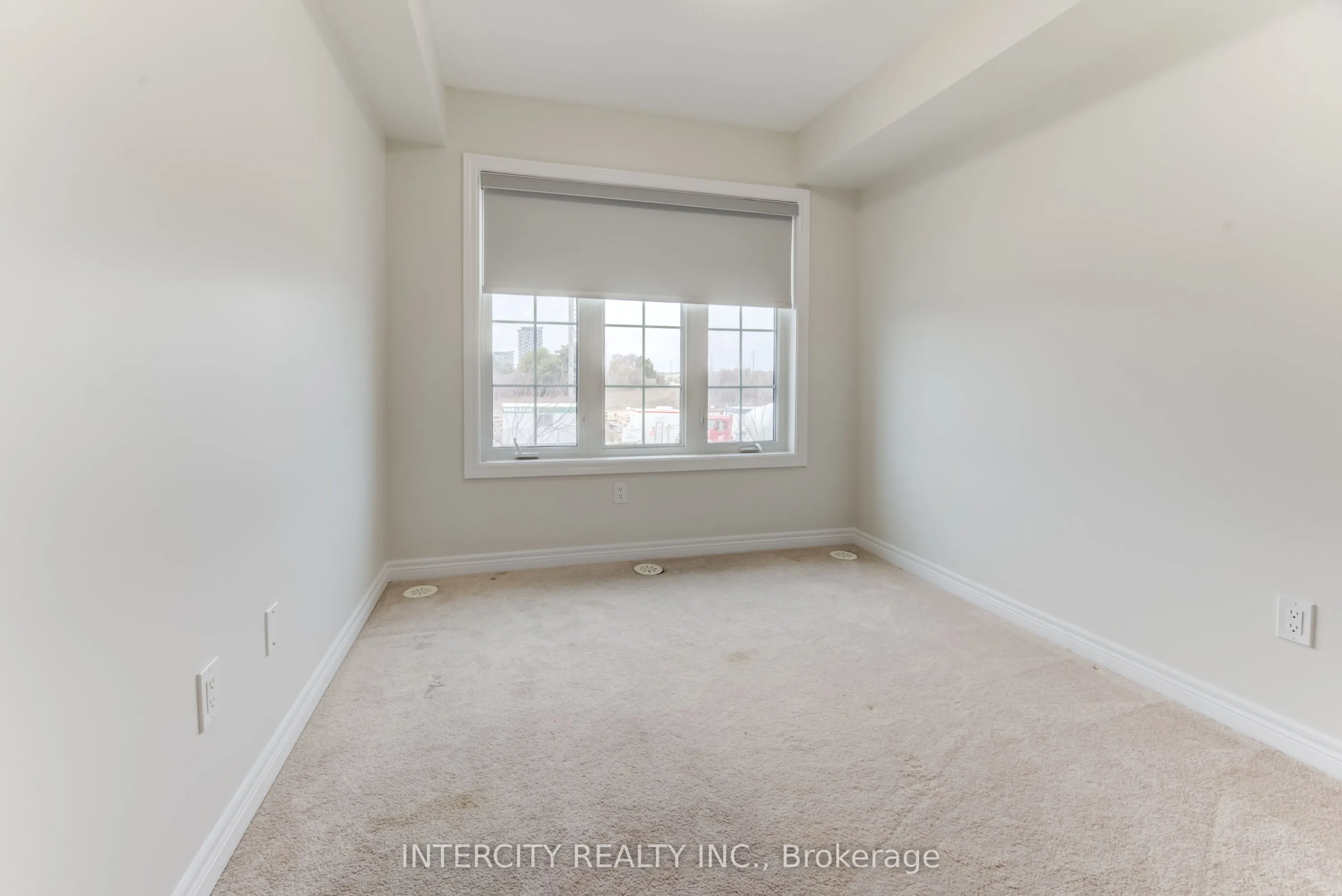 2205 LILLYKIN Street #4