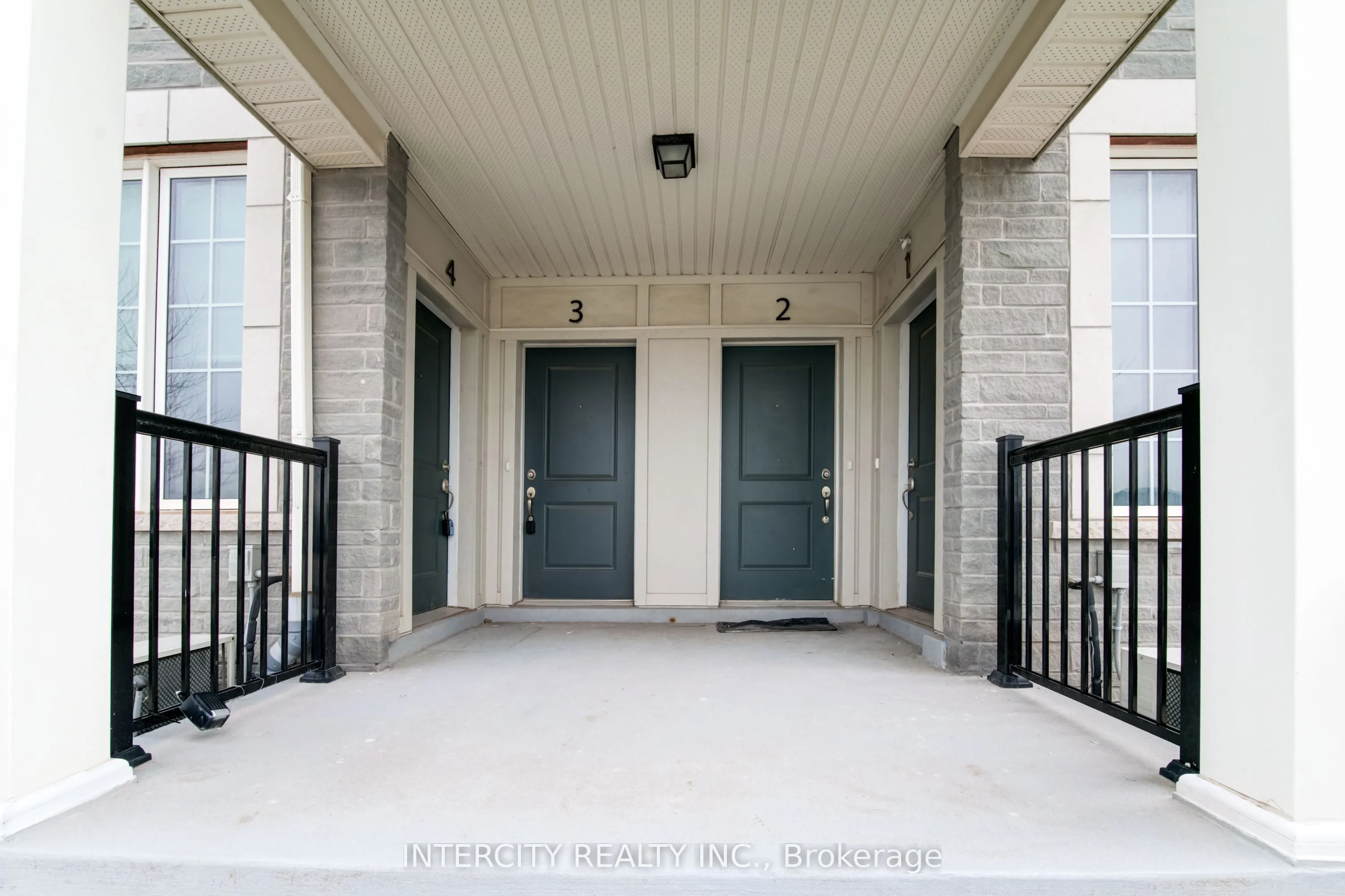 2205 LILLYKIN Street #4