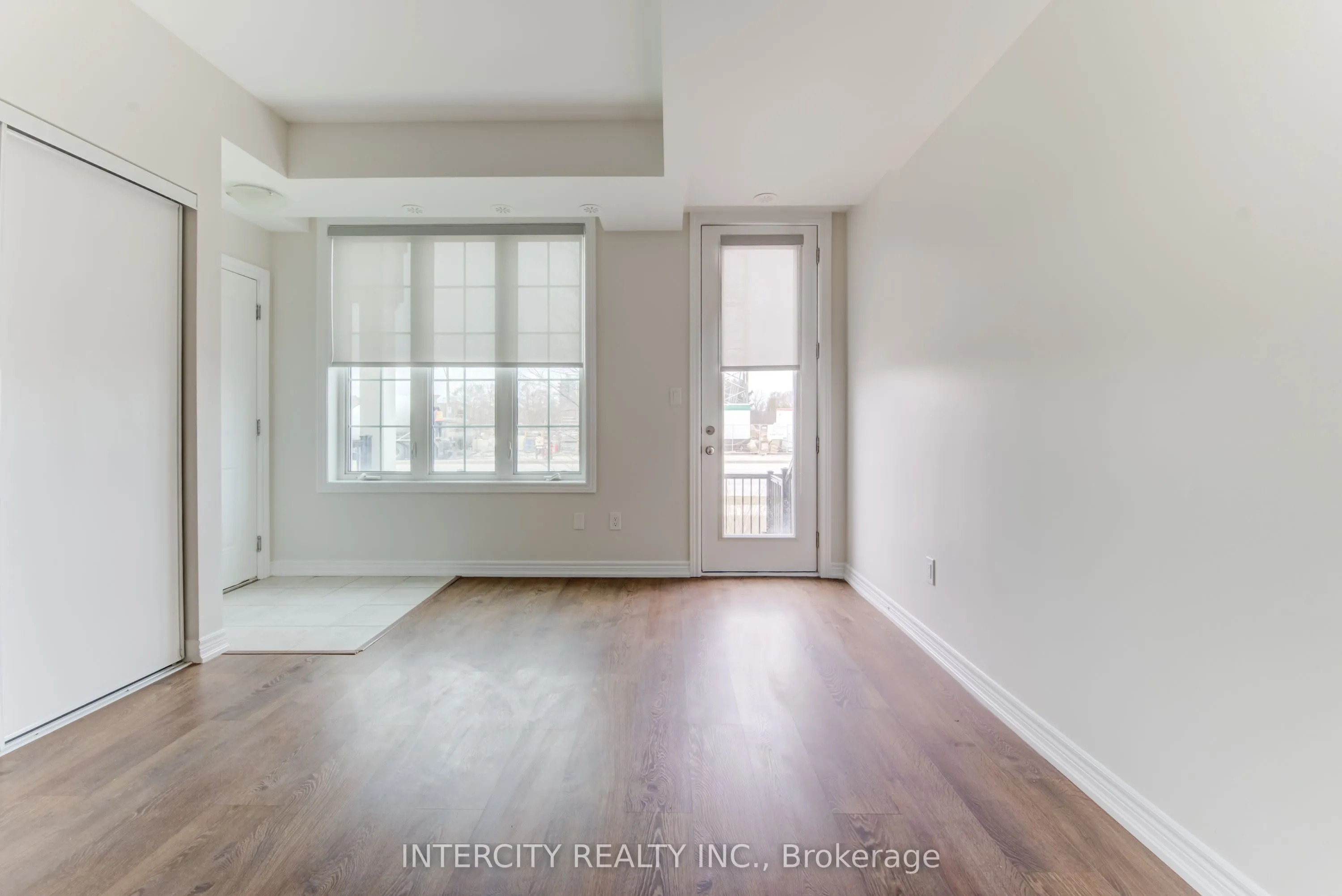 2205 LILLYKIN Street #4