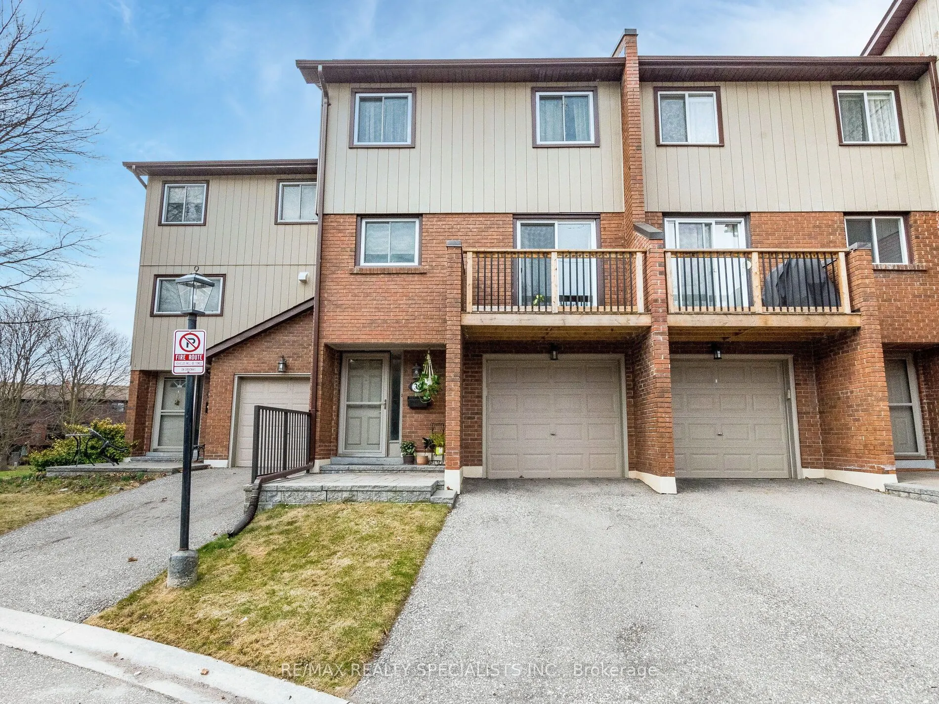 1764 Rathburn Road E, #39