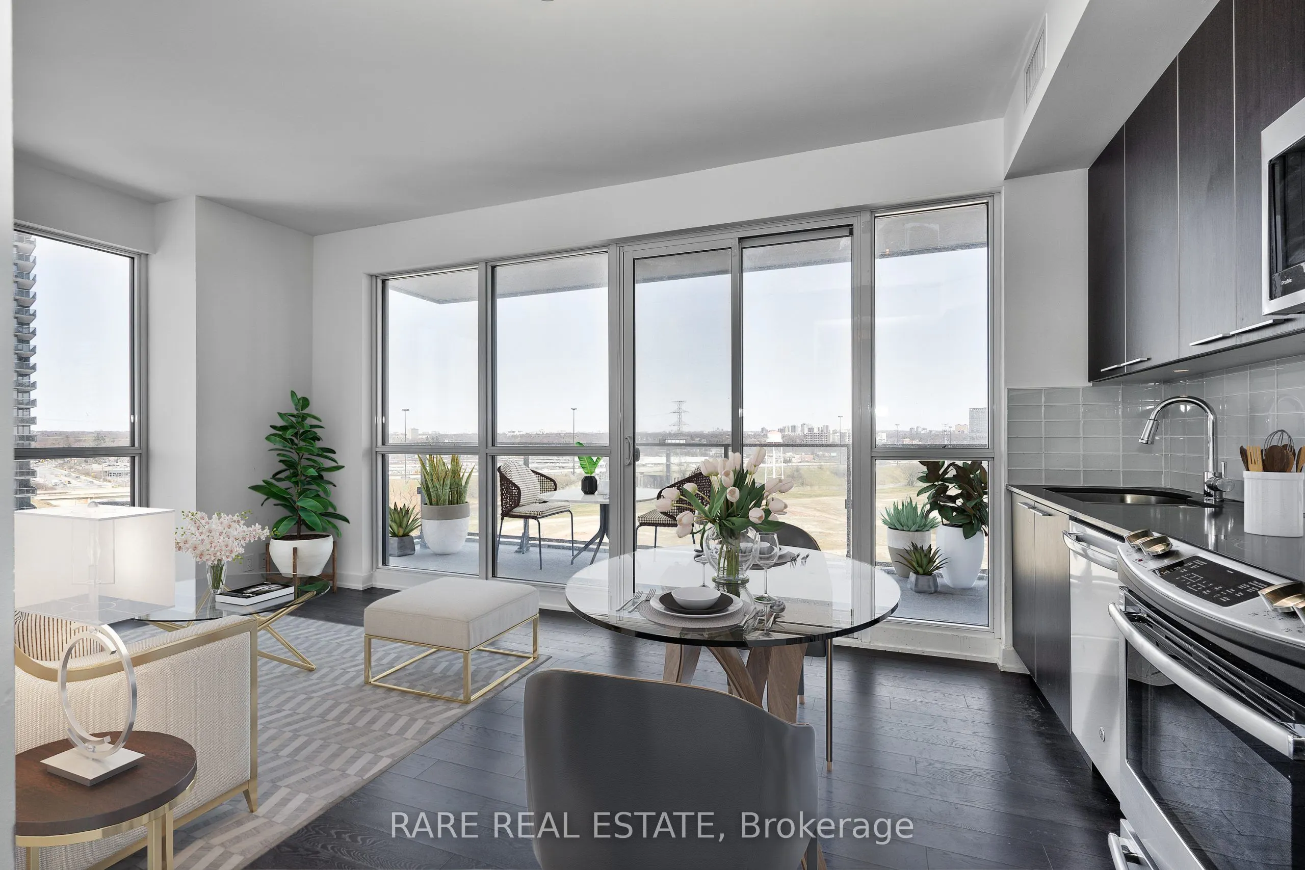 10 PARK LAWN Road, #1407