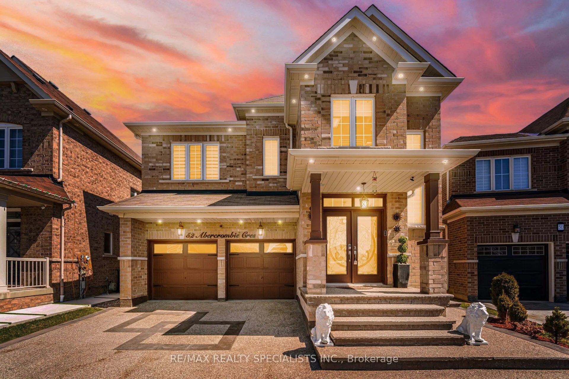 52 Abercrombie Crescent