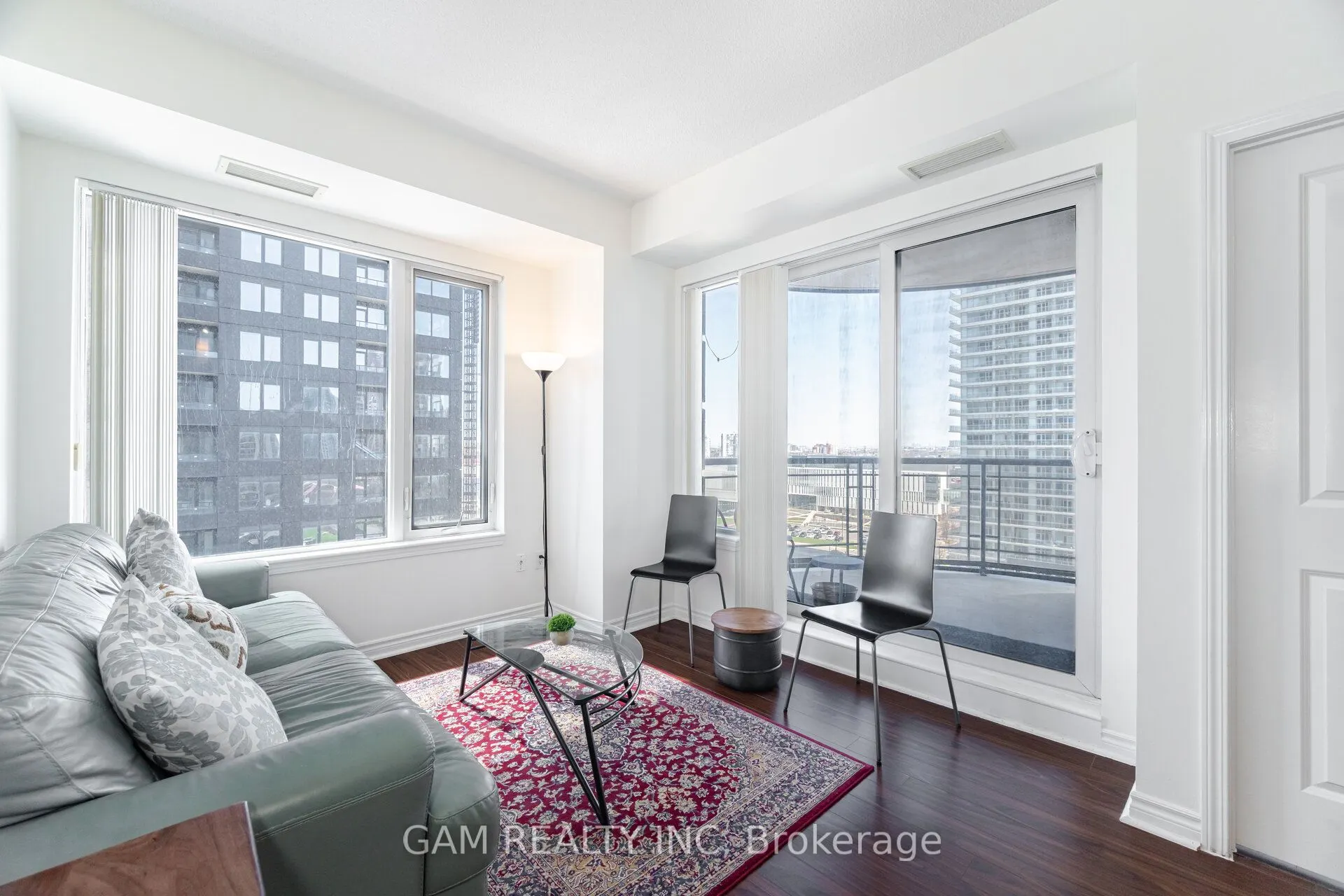 385 Prince Of Wales Drive, #1102