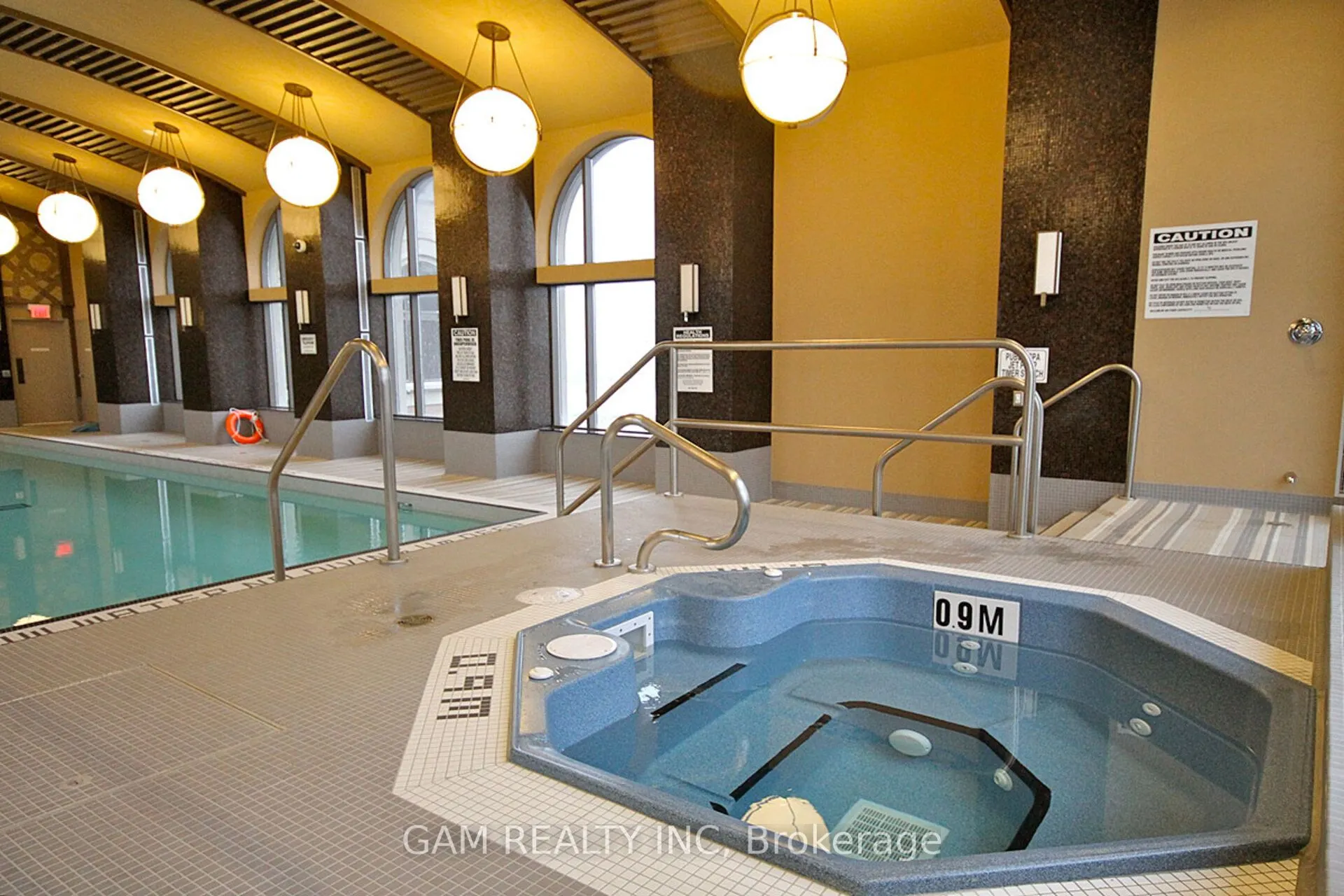 385 Prince Of Wales Drive, #1102