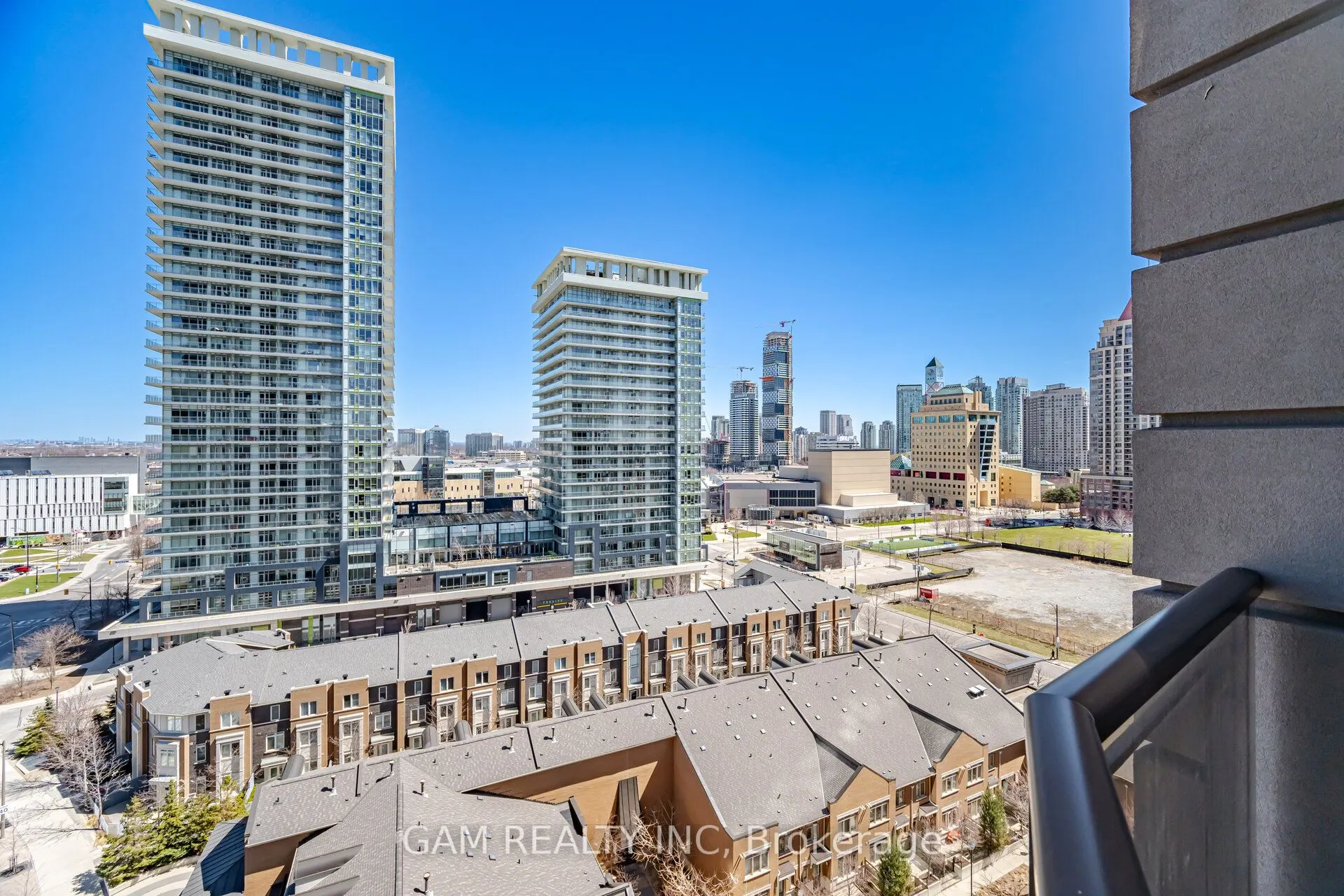 385 Prince Of Wales Drive, #1102