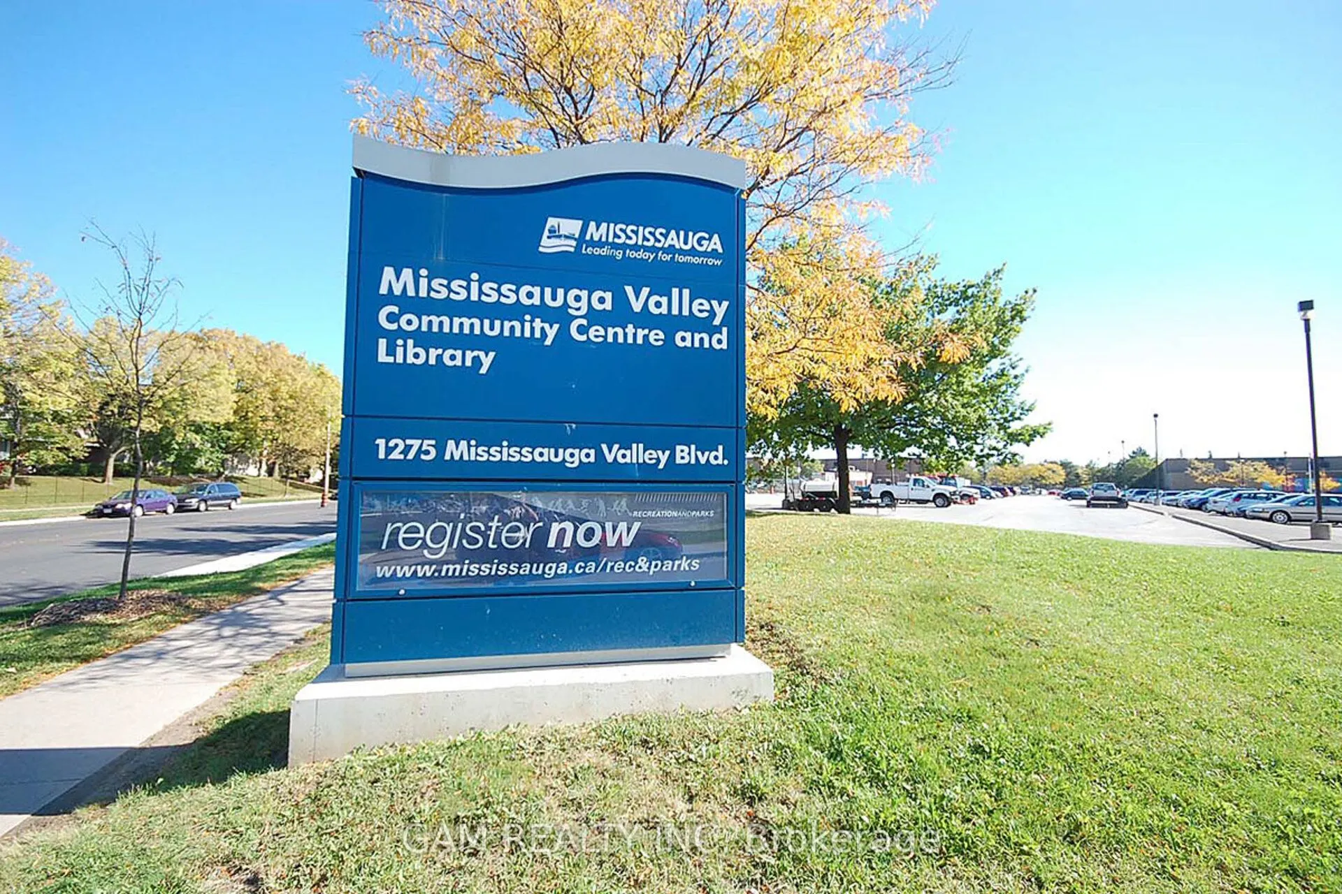 385 Prince Of Wales Drive, #1102