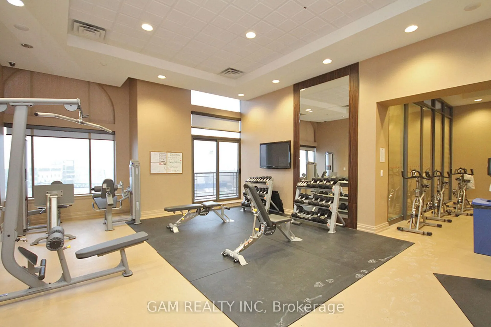 385 Prince Of Wales Drive, #1102