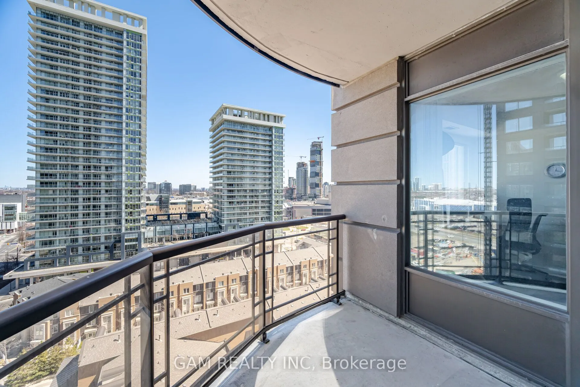 385 Prince Of Wales Drive, #1102